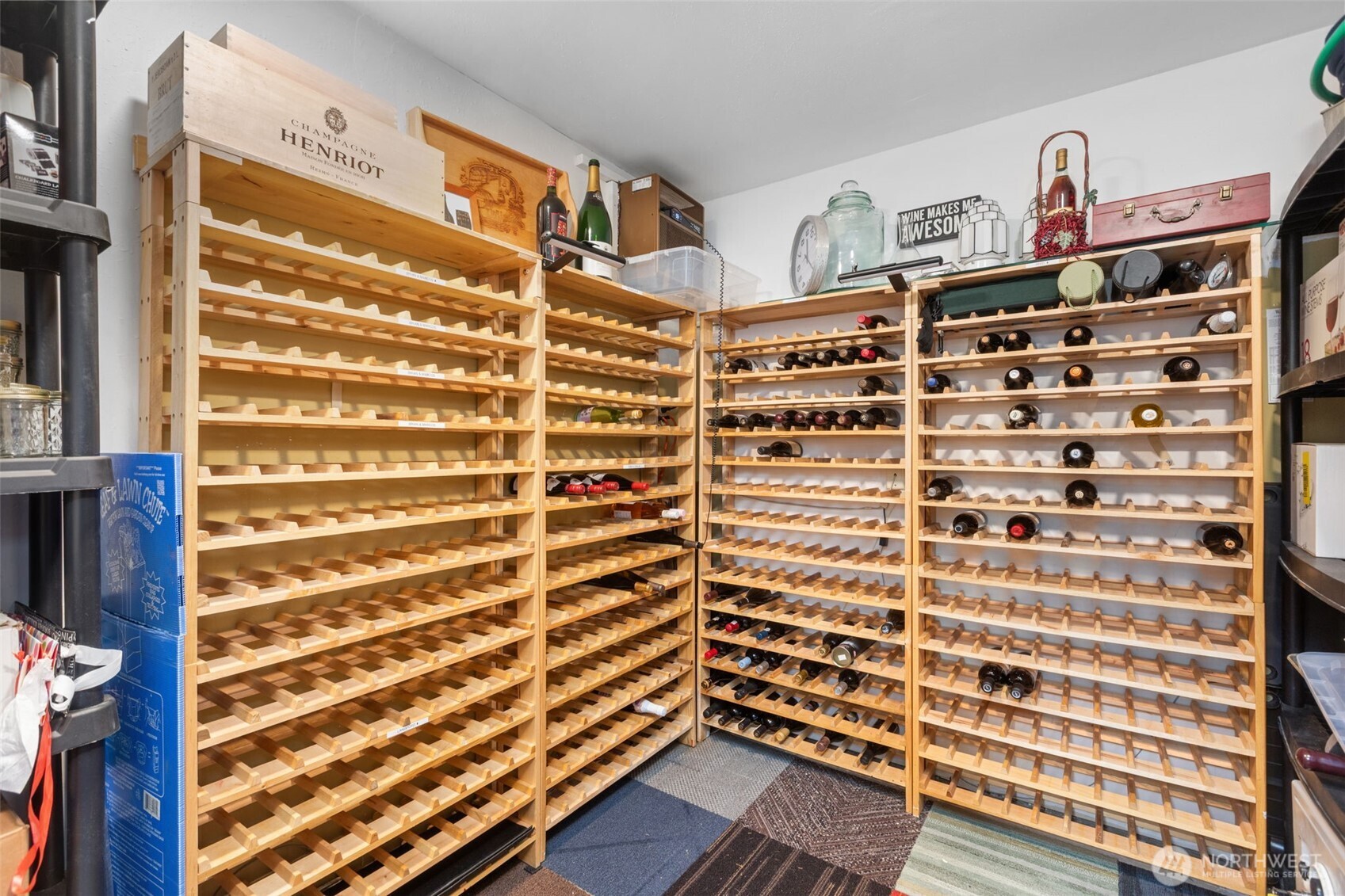 2400 E Howell Street Unit: E