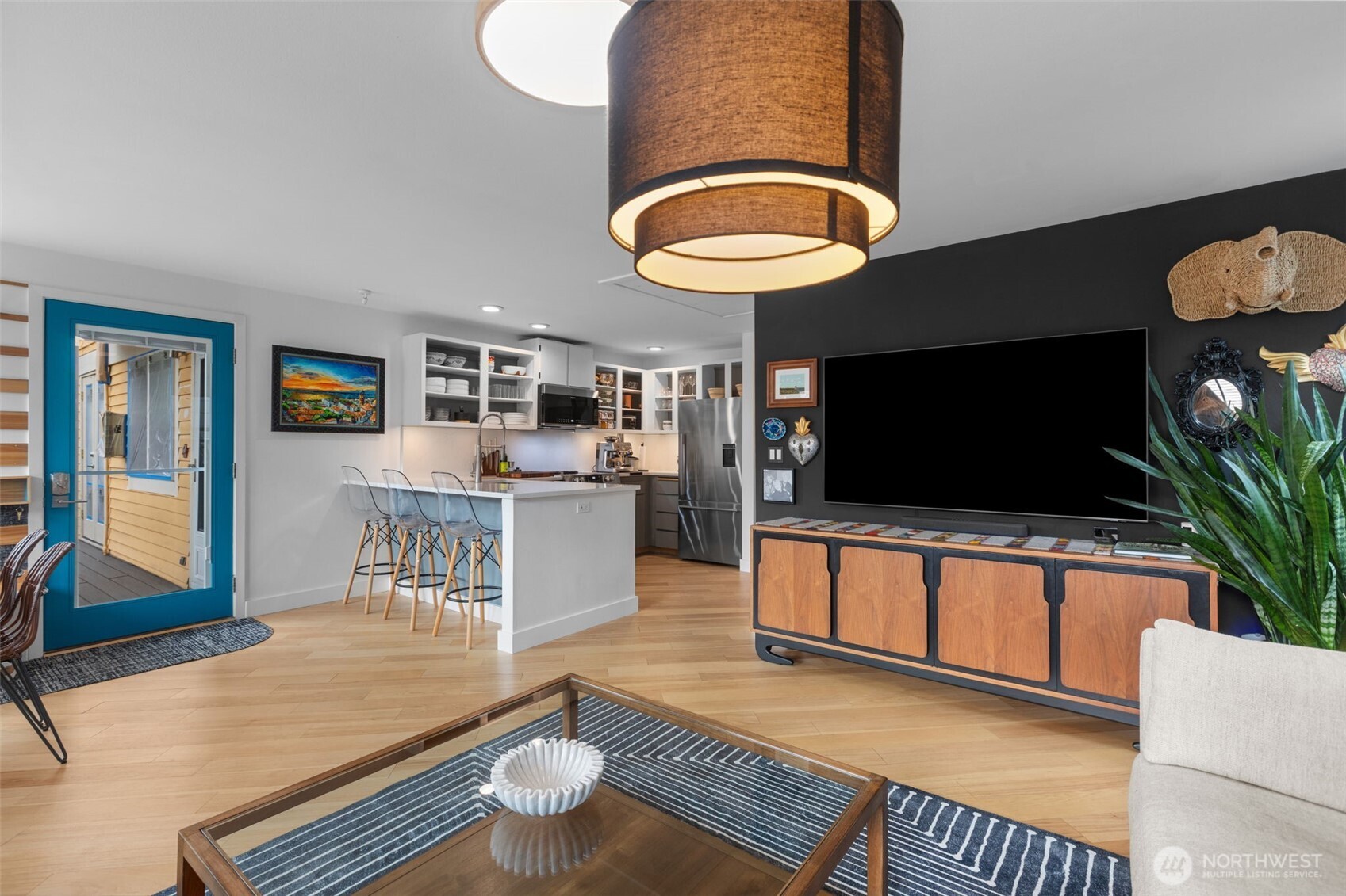 2400 E Howell Street Unit: E