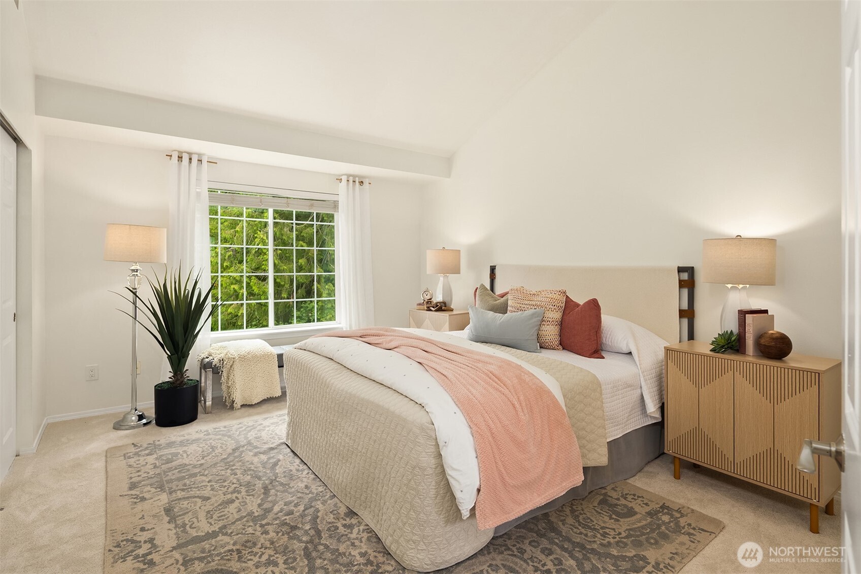 1522 196th Street SE Unit: B-103