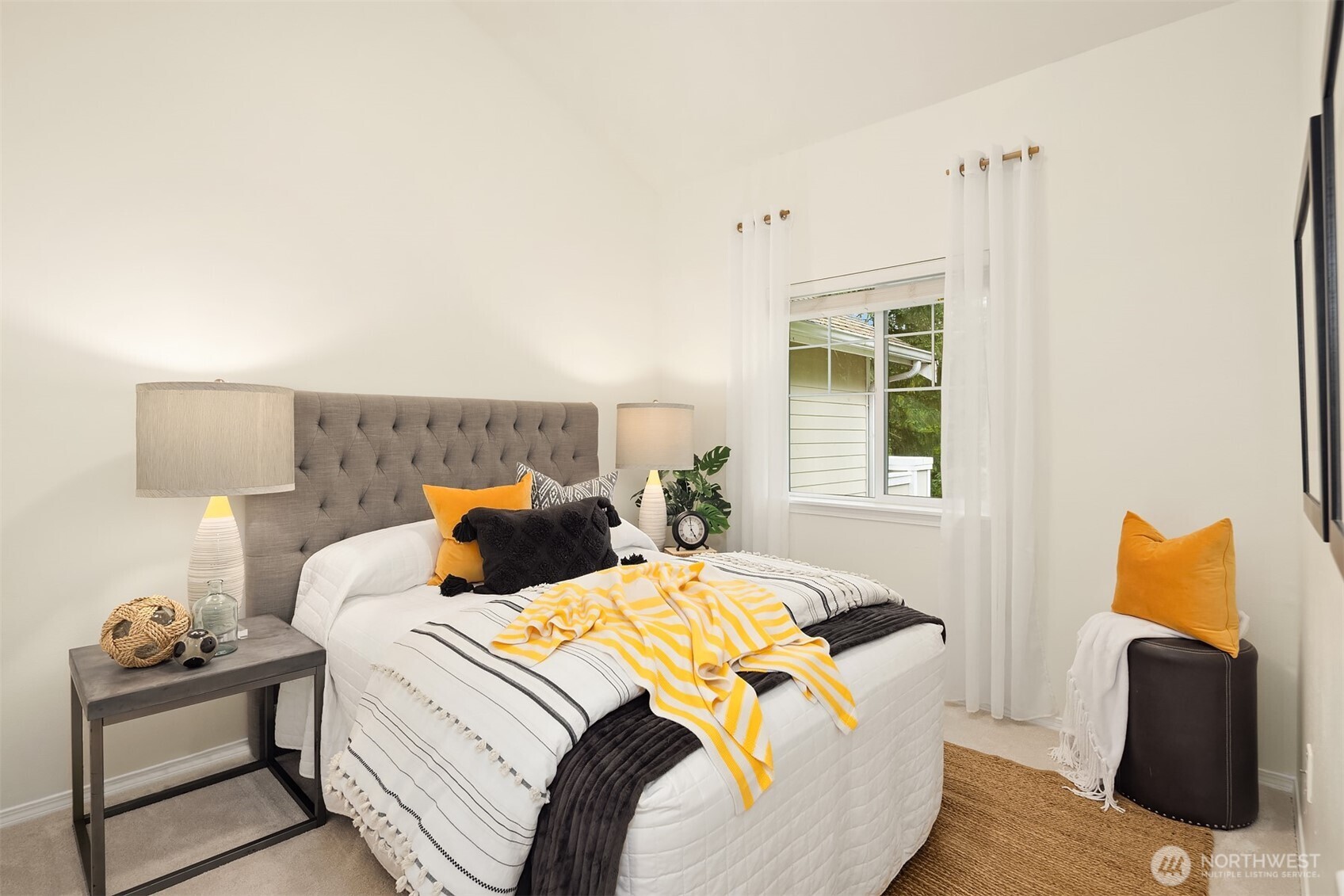 1522 196th Street SE Unit: B-103