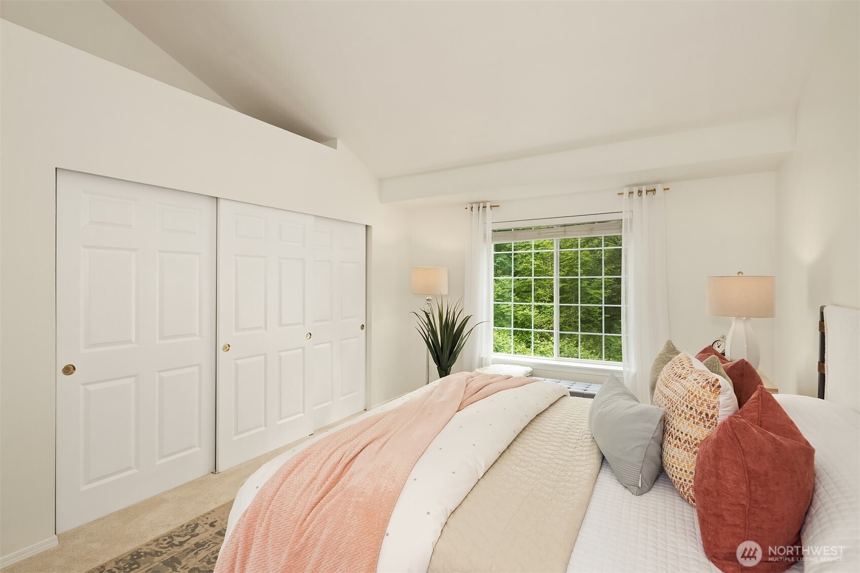 1522 196th Street SE Unit: B-103