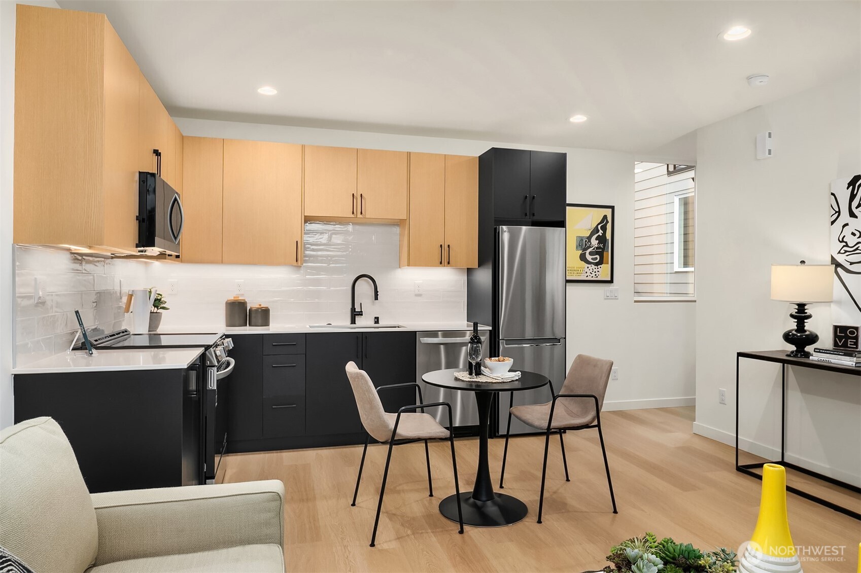 1457 22nd Avenue Unit: B