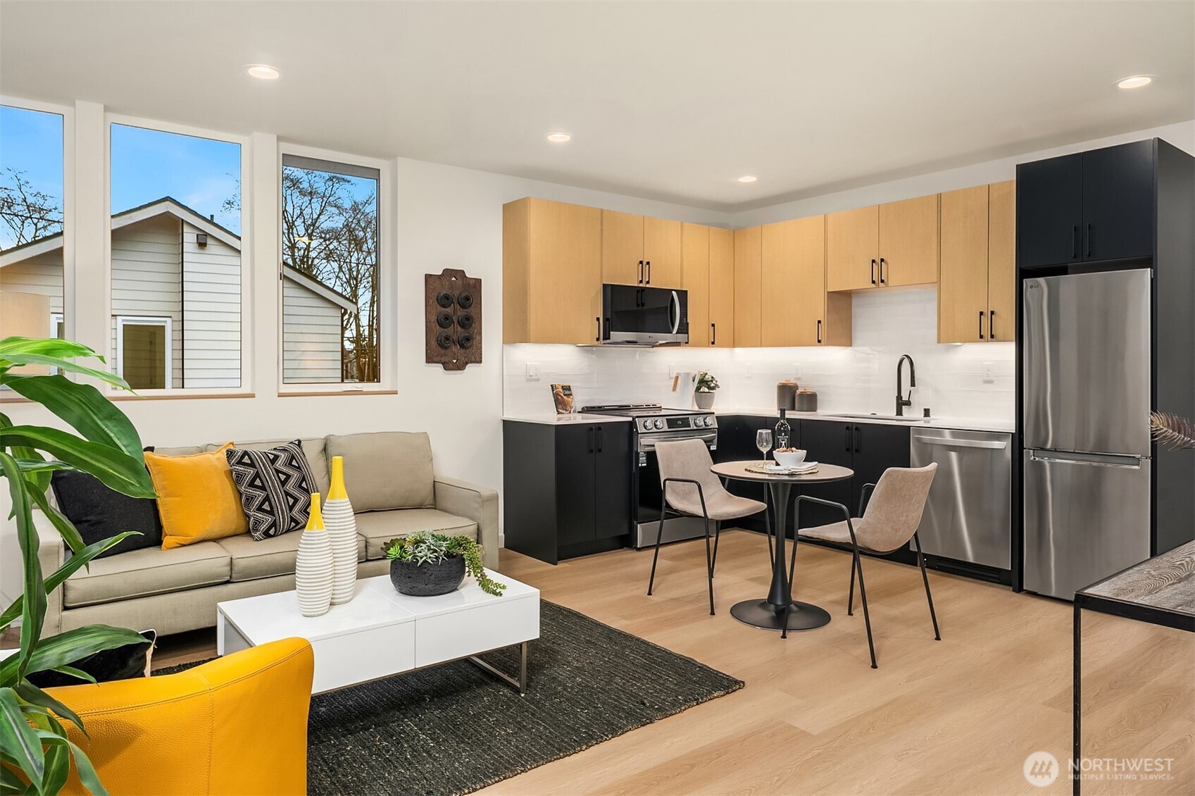 1457 22nd Avenue Unit: B
