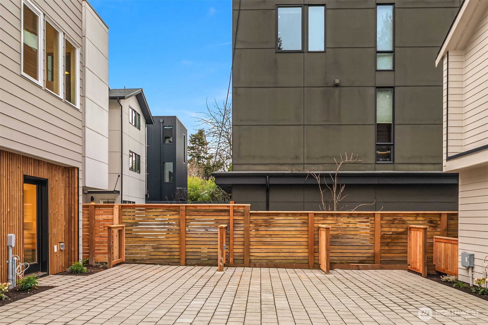 1457 22nd Avenue Unit: B