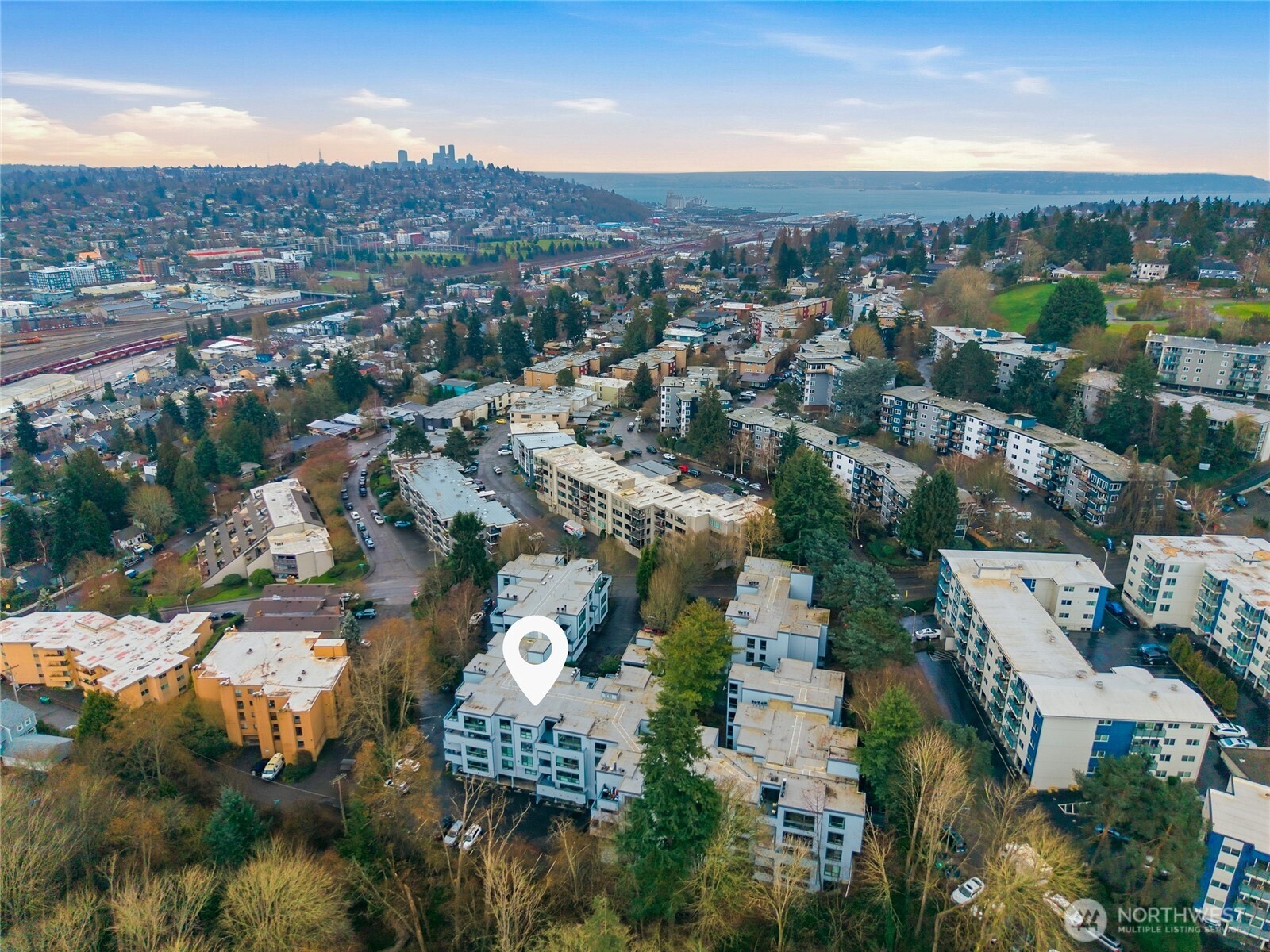 2500 W Manor Place Unit: 216
