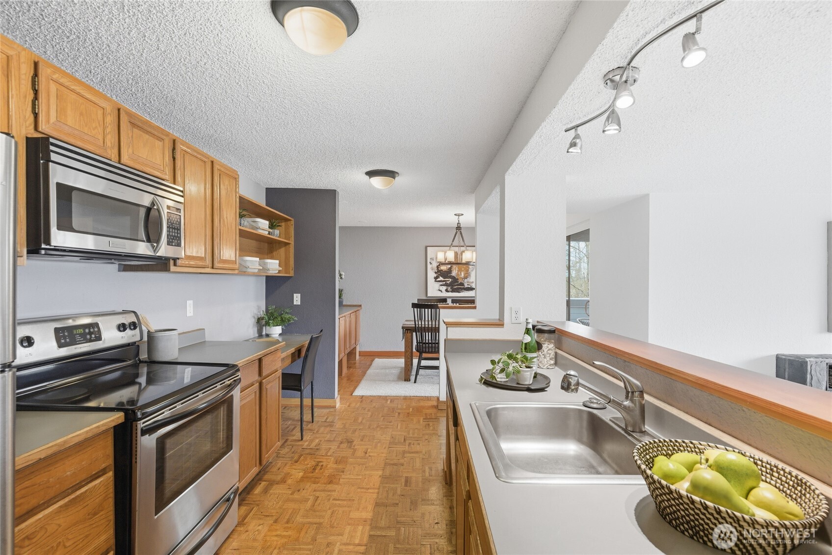 2500 W Manor Place Unit: 216