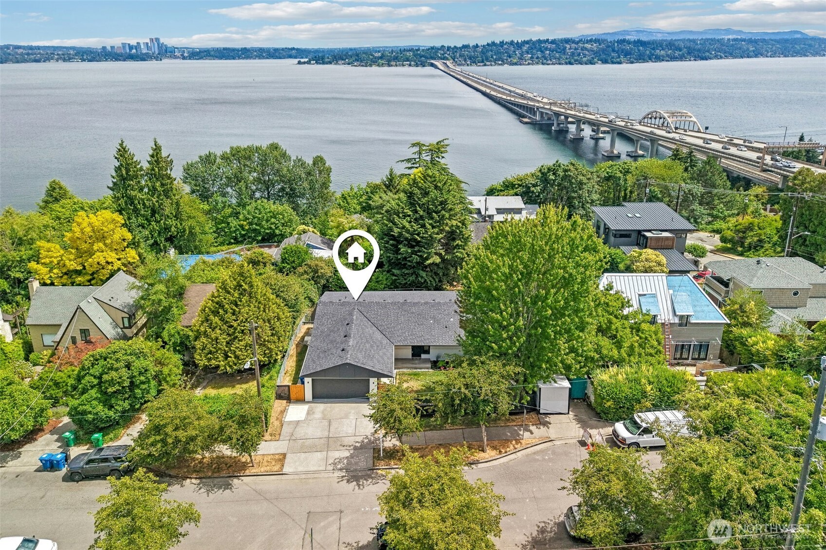 1318 Lake Washington Boulevard S