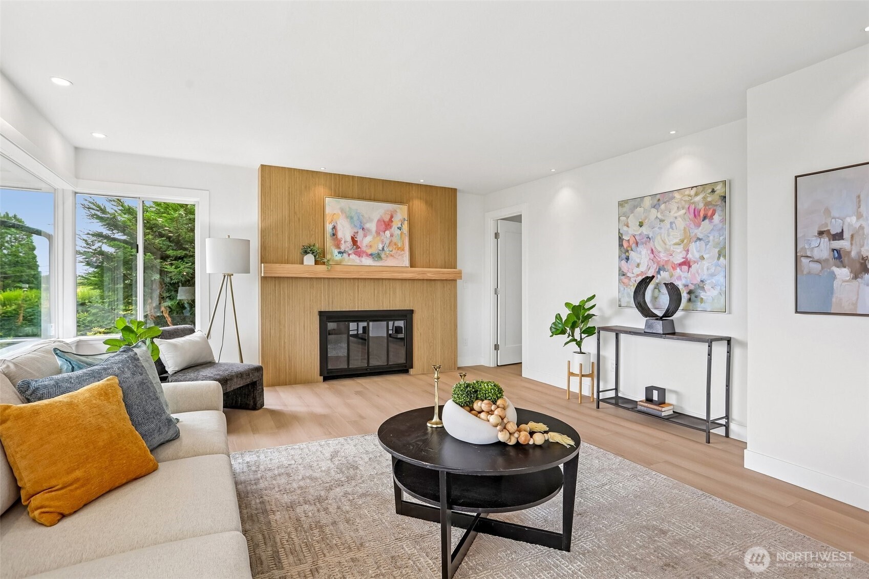 1318 Lake Washington Boulevard S