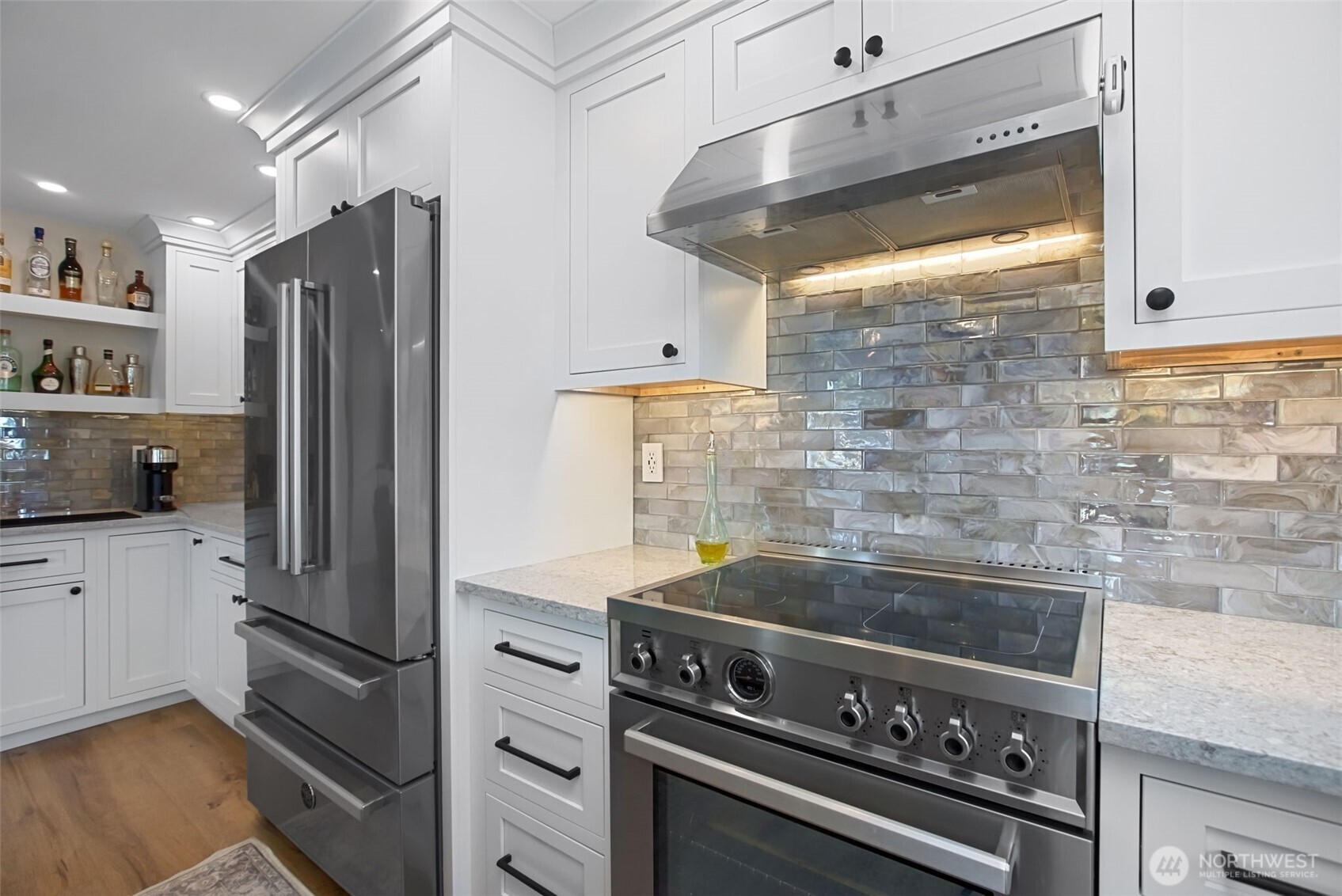 2400 E Howell Street Unit: F
