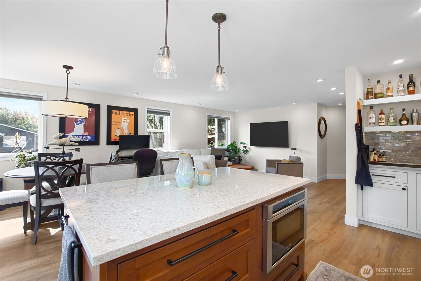 2400 E Howell Street Unit: F