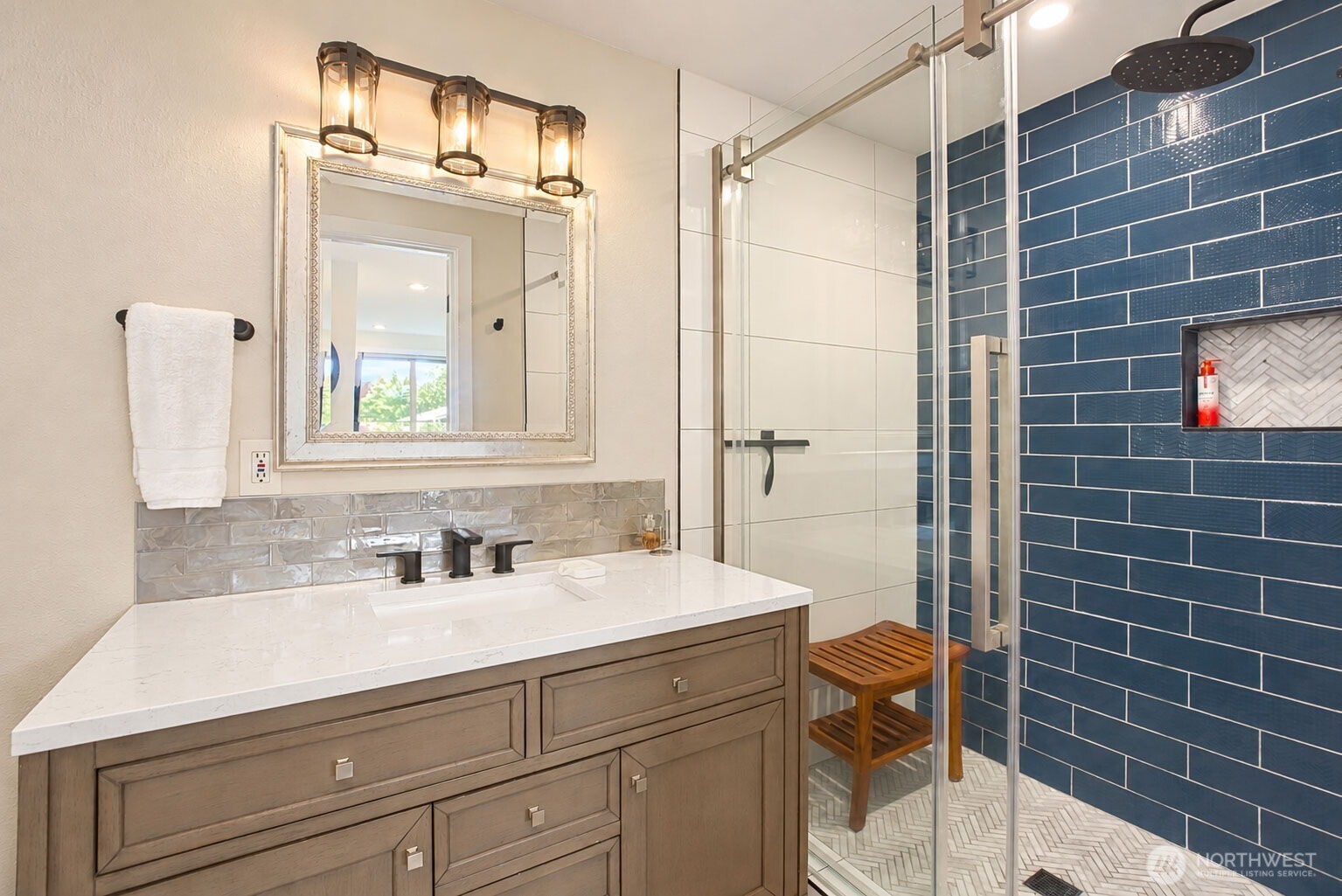 2400 E Howell Street Unit: F
