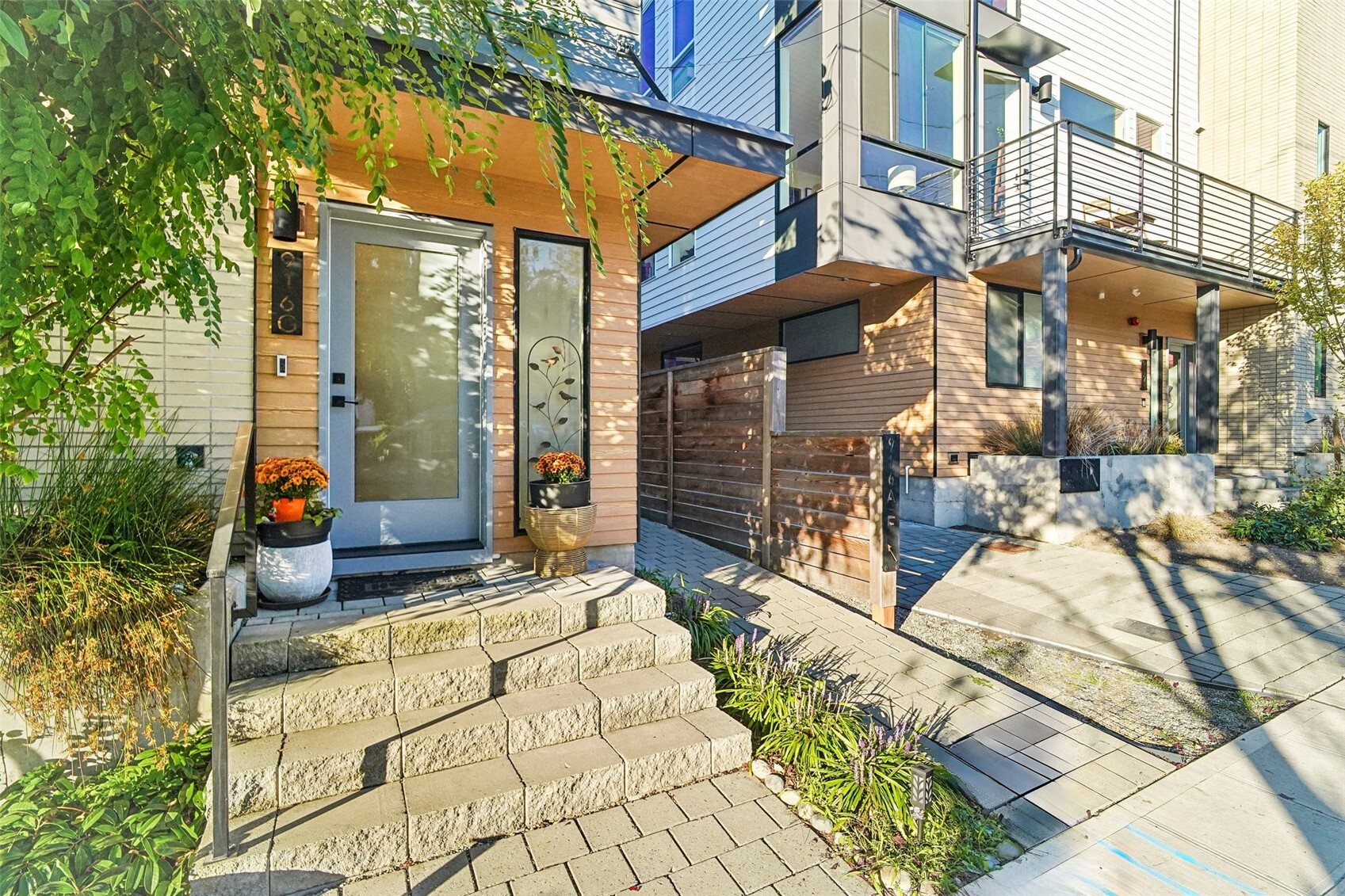 916 NW 56th Street Unit: G
