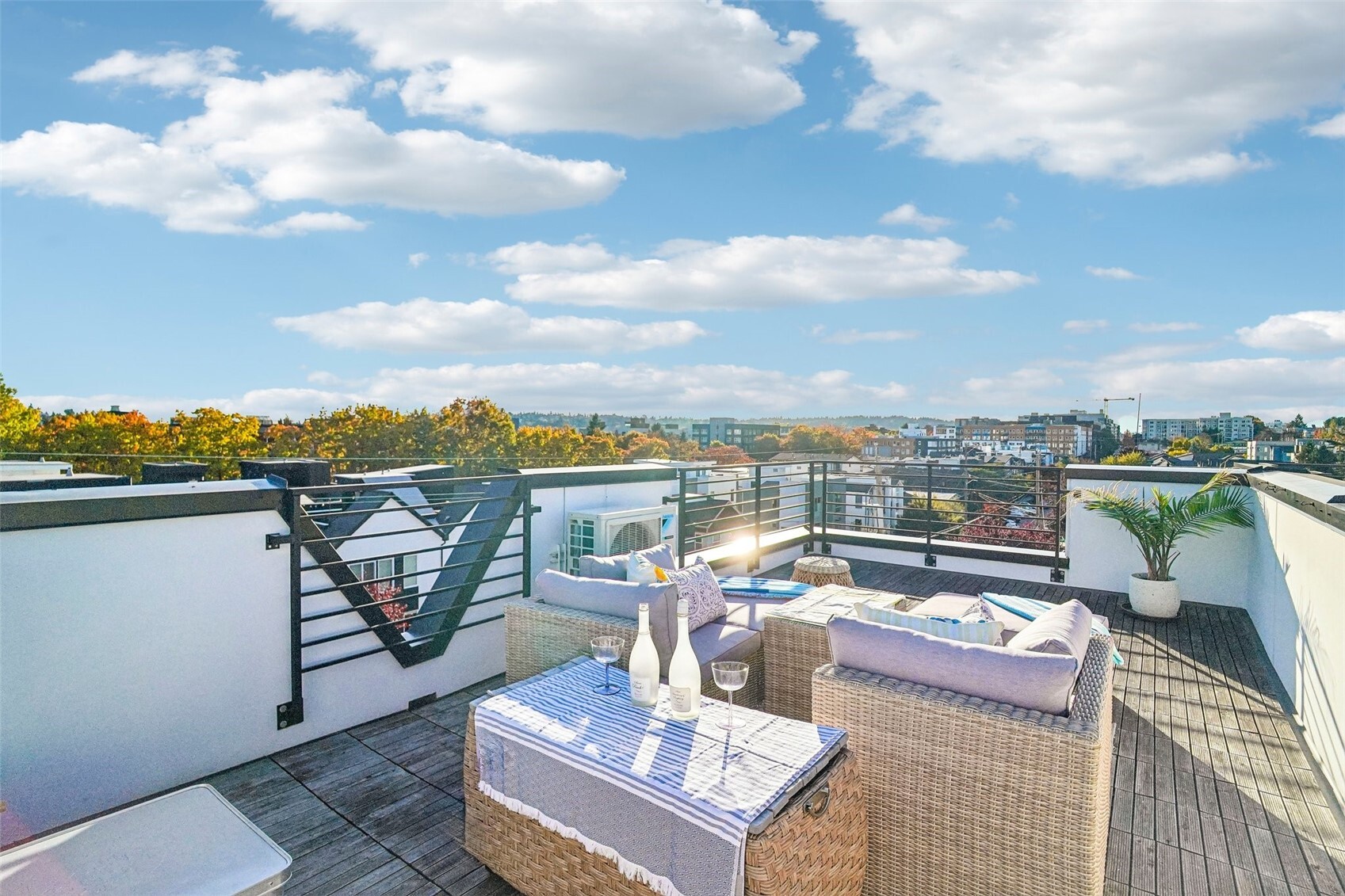 916 NW 56th Street Unit: G