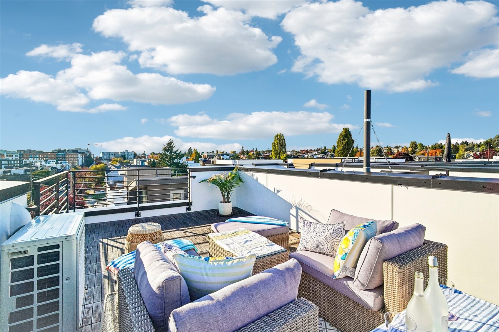 916 NW 56th Street Unit: G