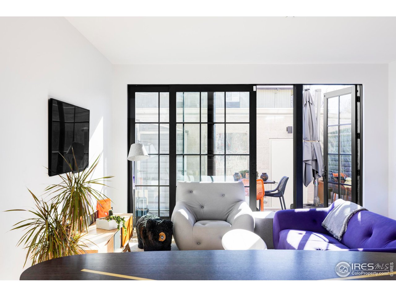 2128 Pearl St Unit: B