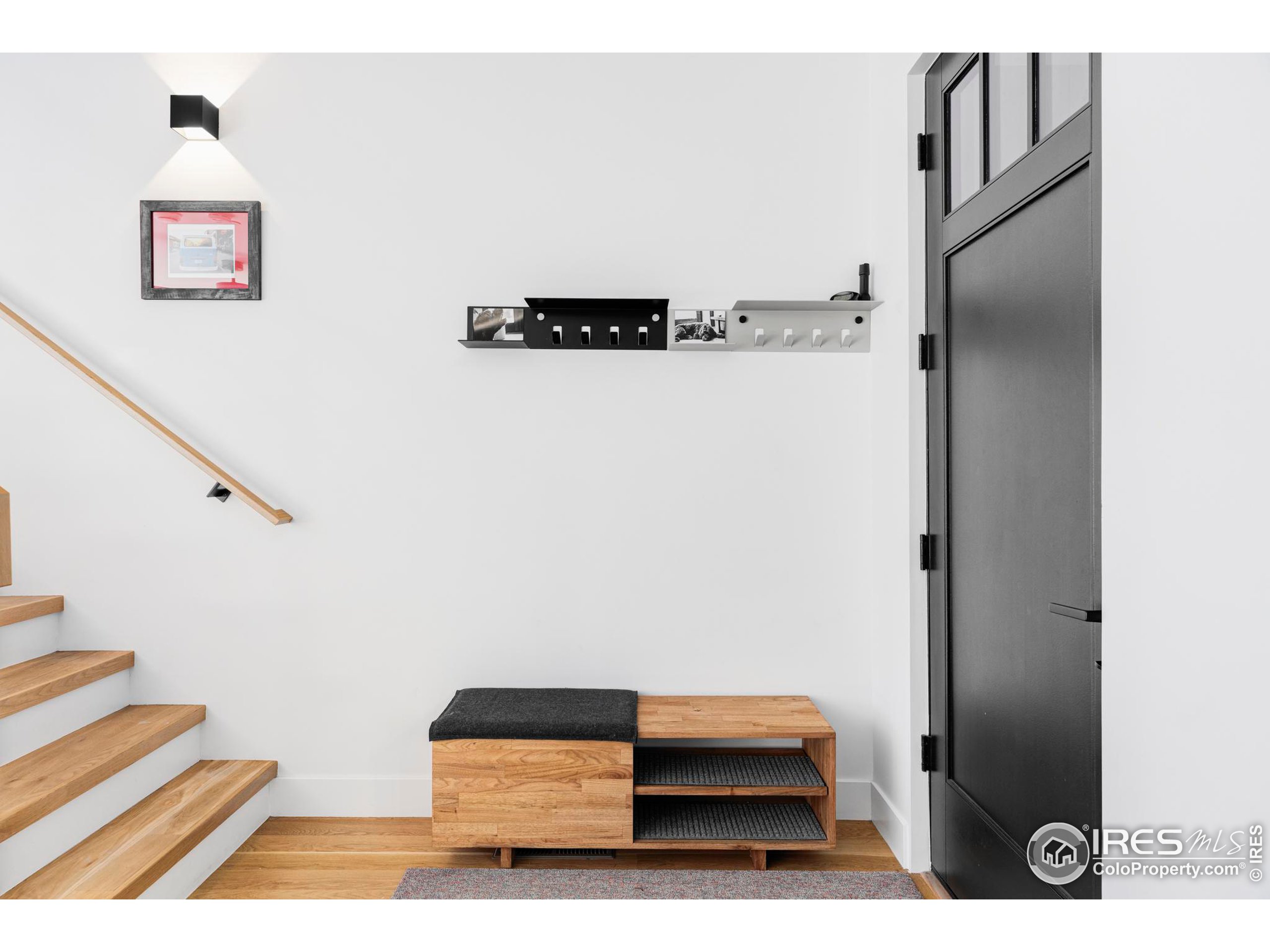 2128 Pearl St Unit: B