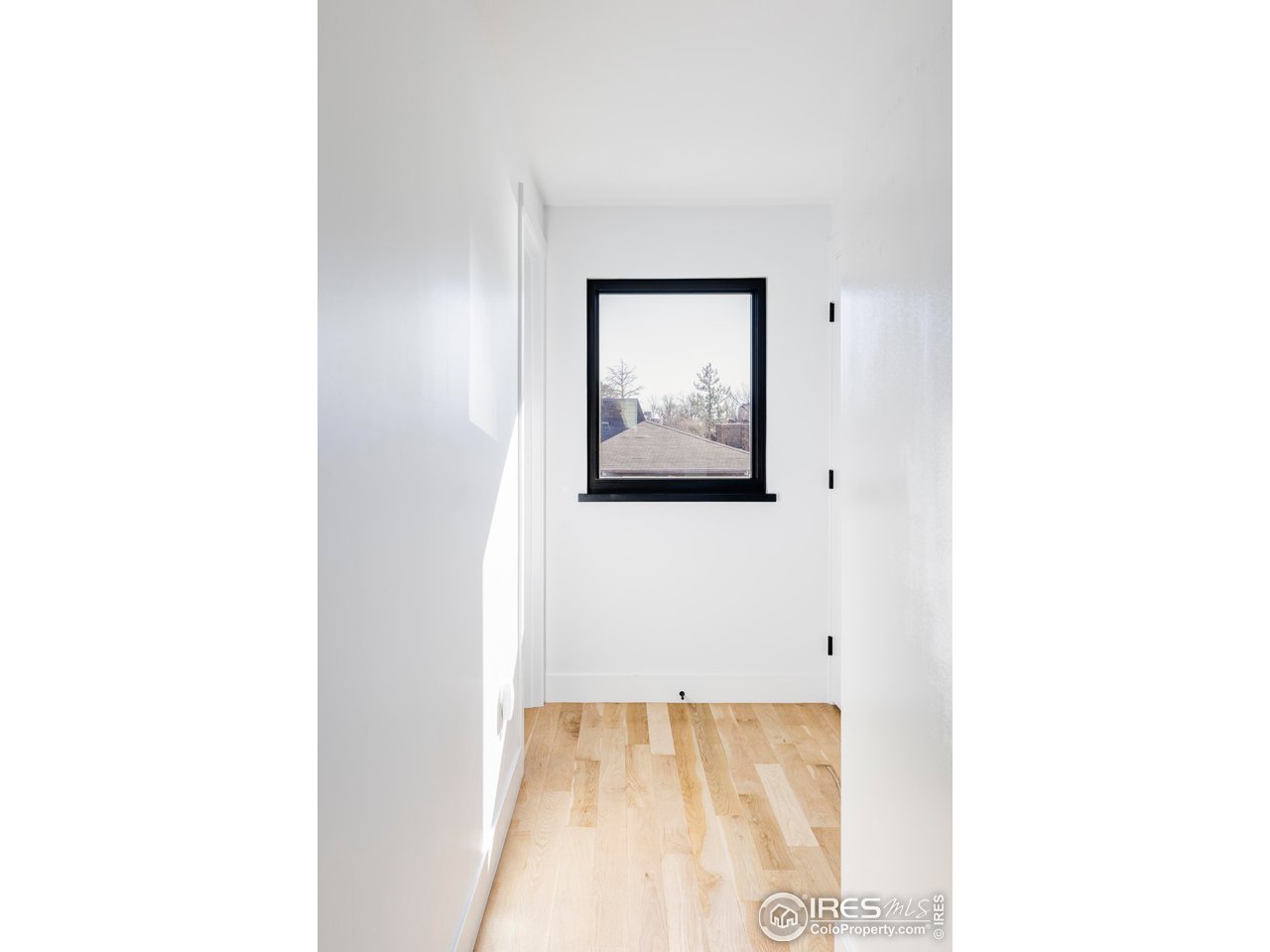 2128 Pearl St Unit: B