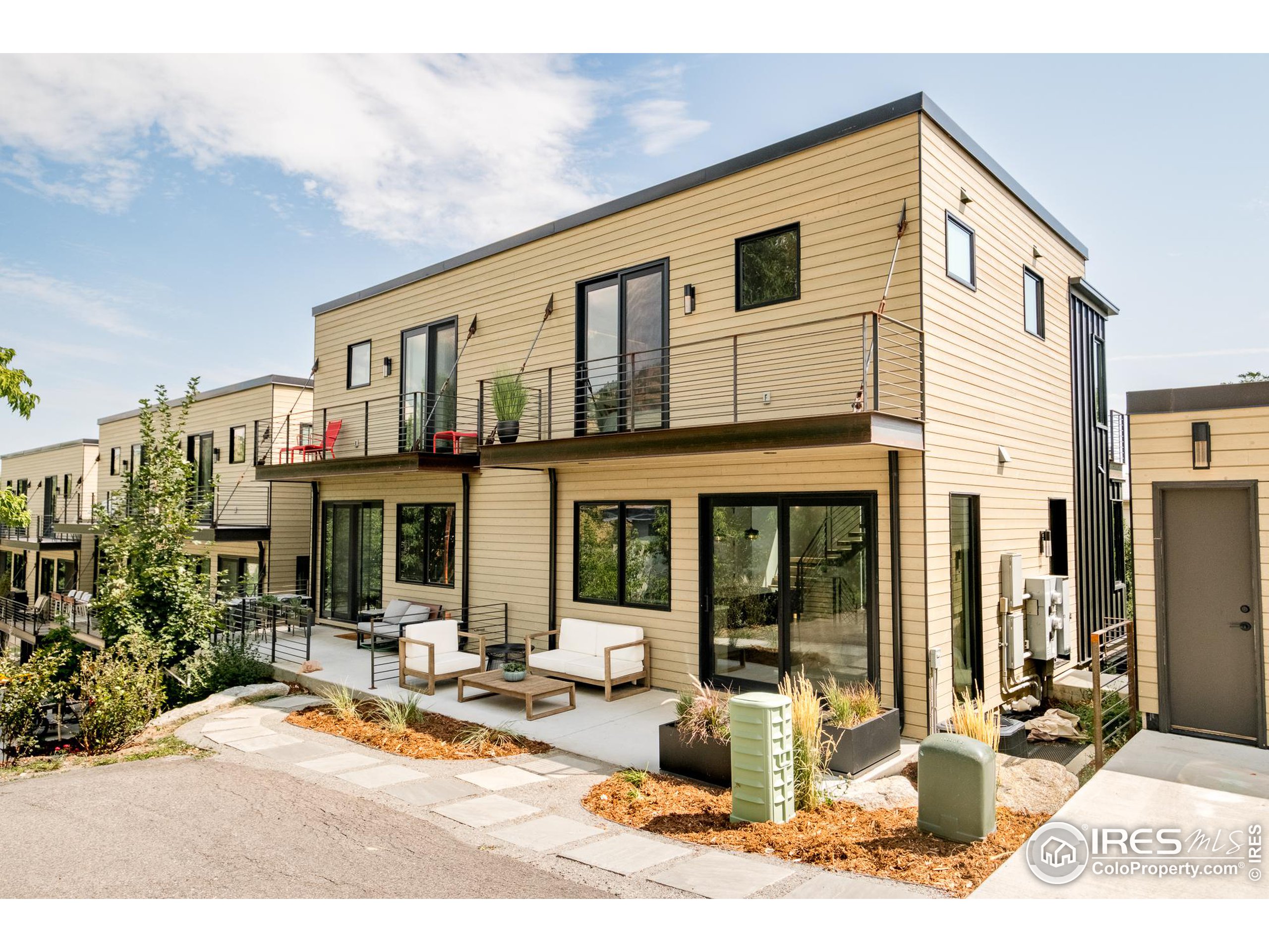 936 North St Unit: B