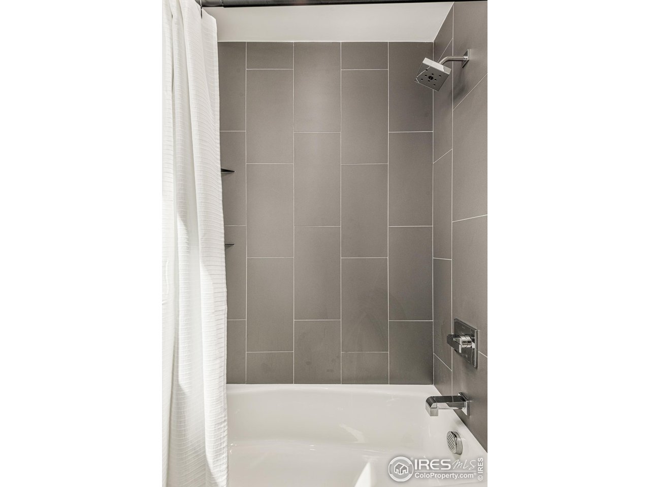 936 North St Unit: B