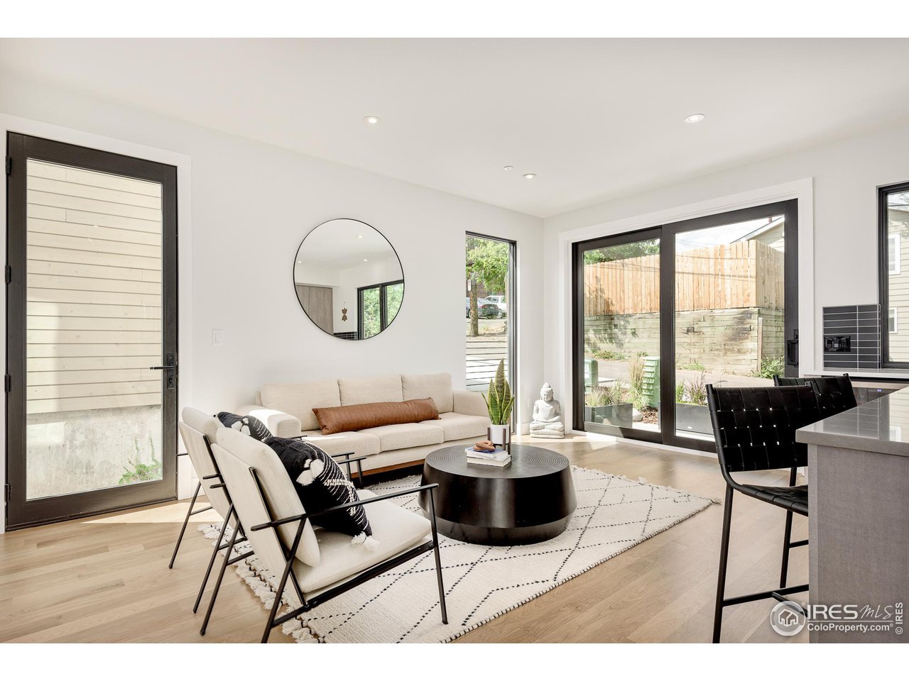 936 North St Unit: B