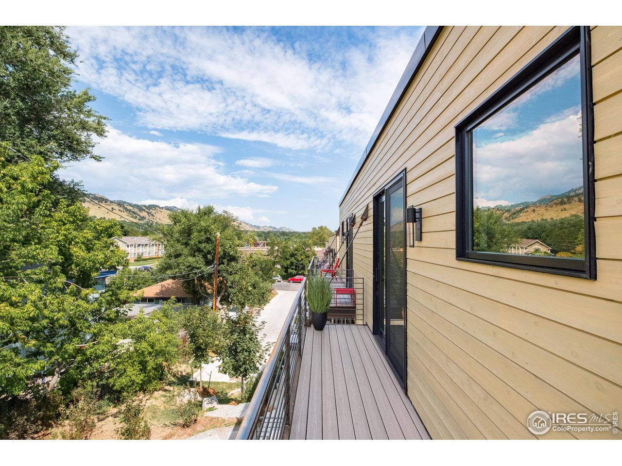 936 North St Unit: B