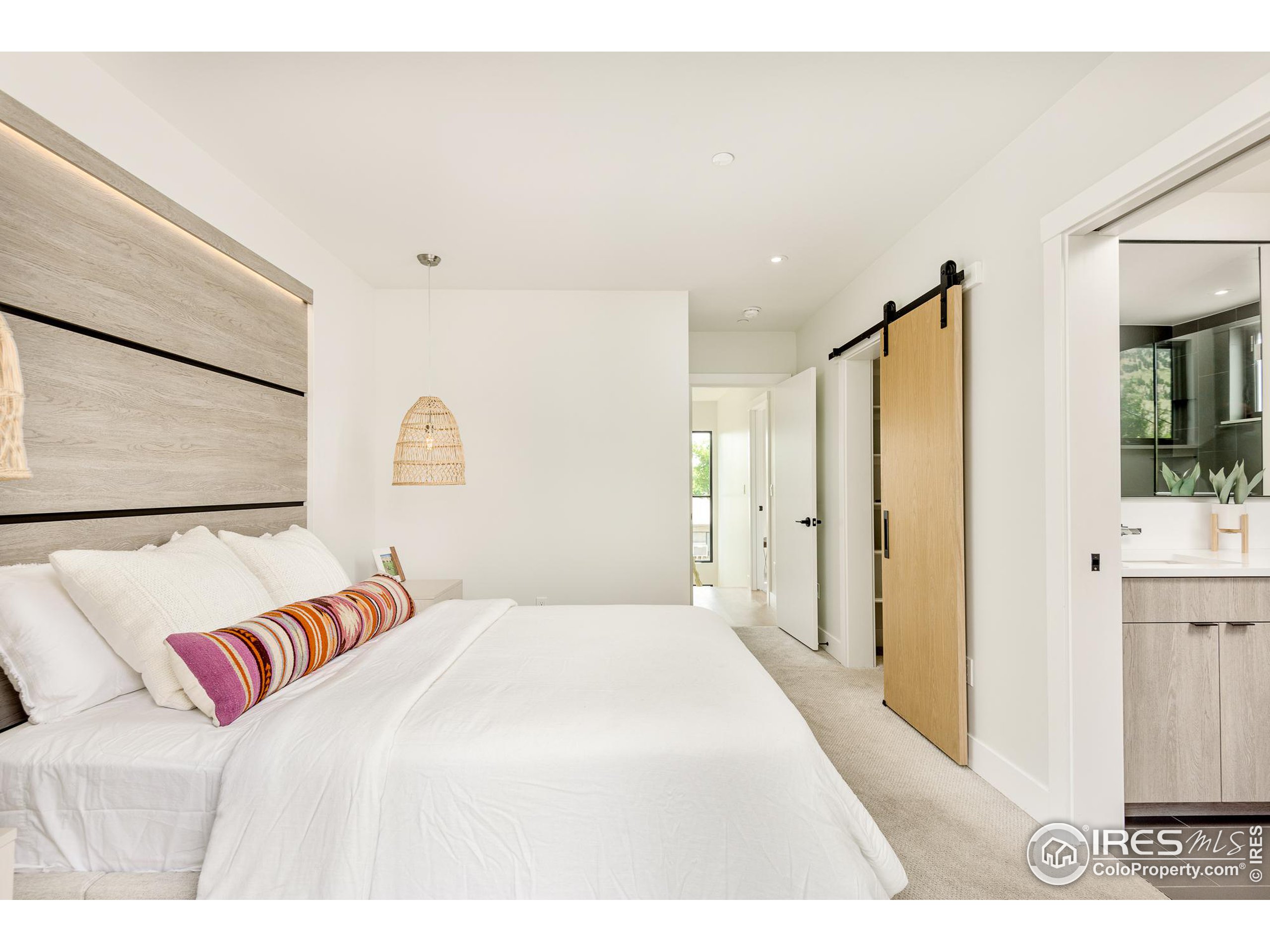 936 North St Unit: B