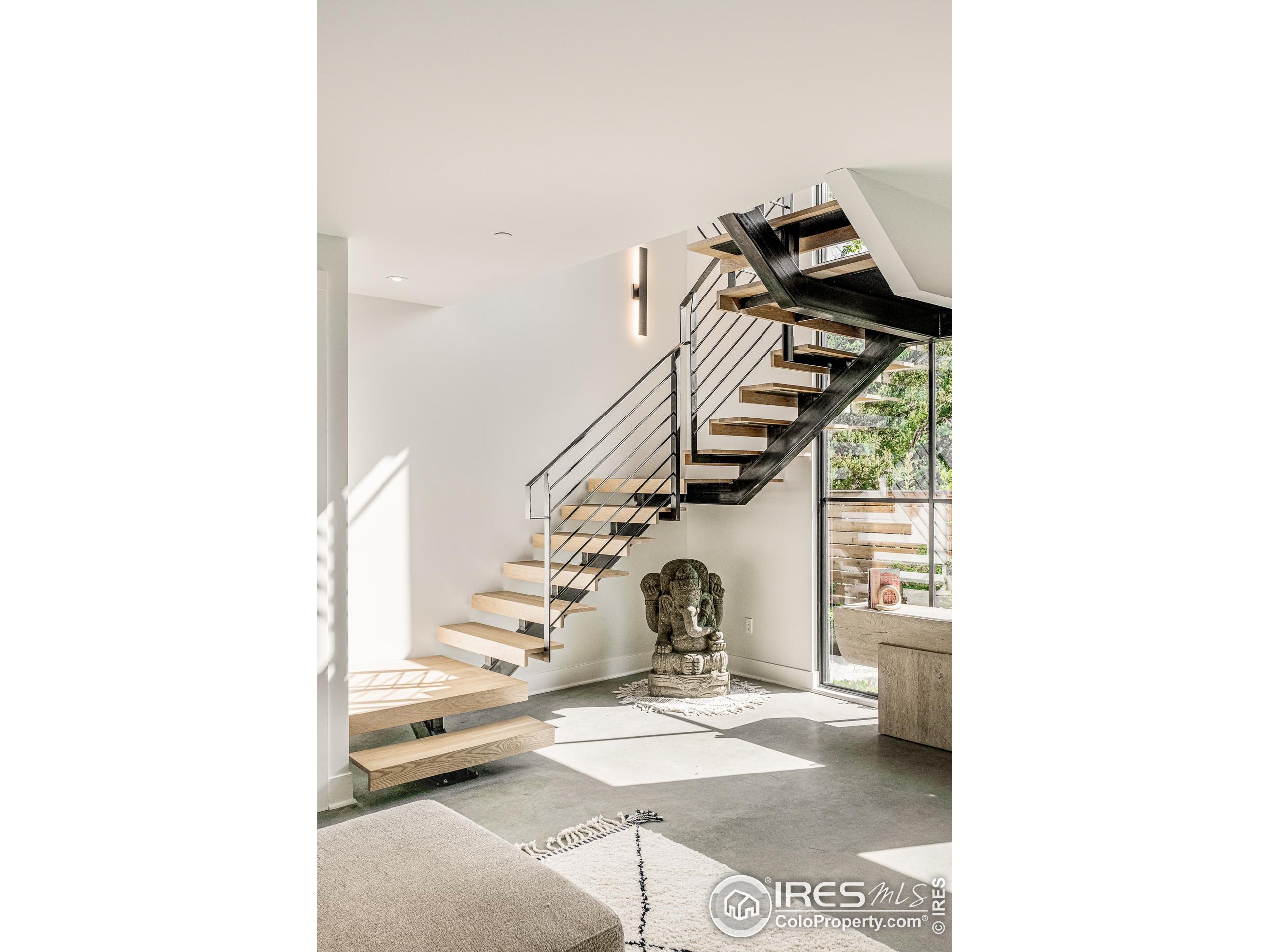 936 North St Unit: B