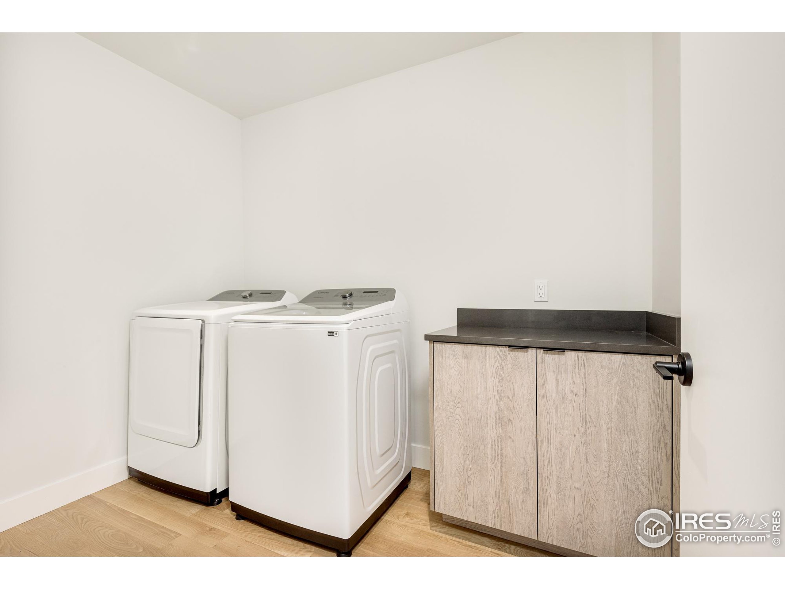 936 North St Unit: B