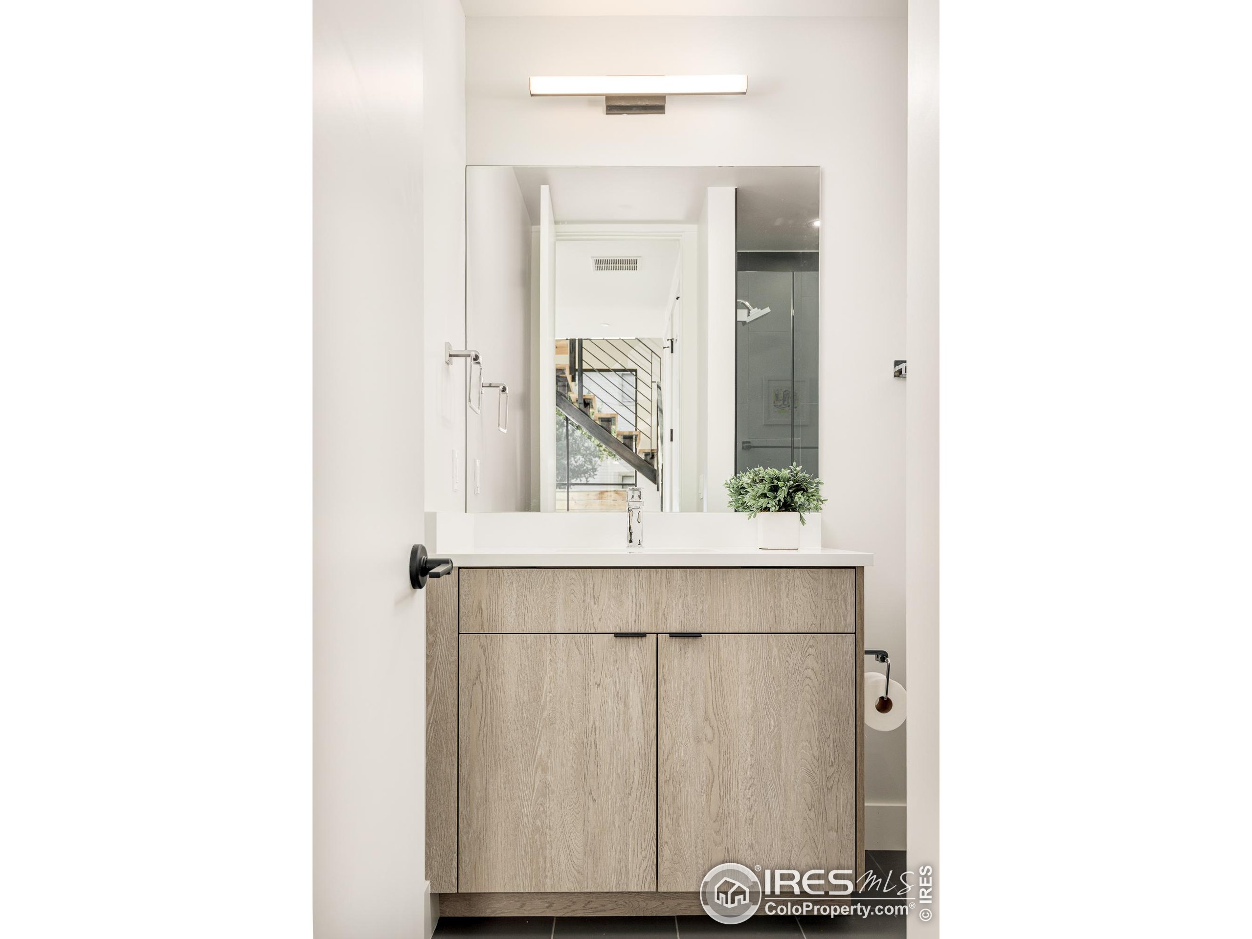 936 North St Unit: B