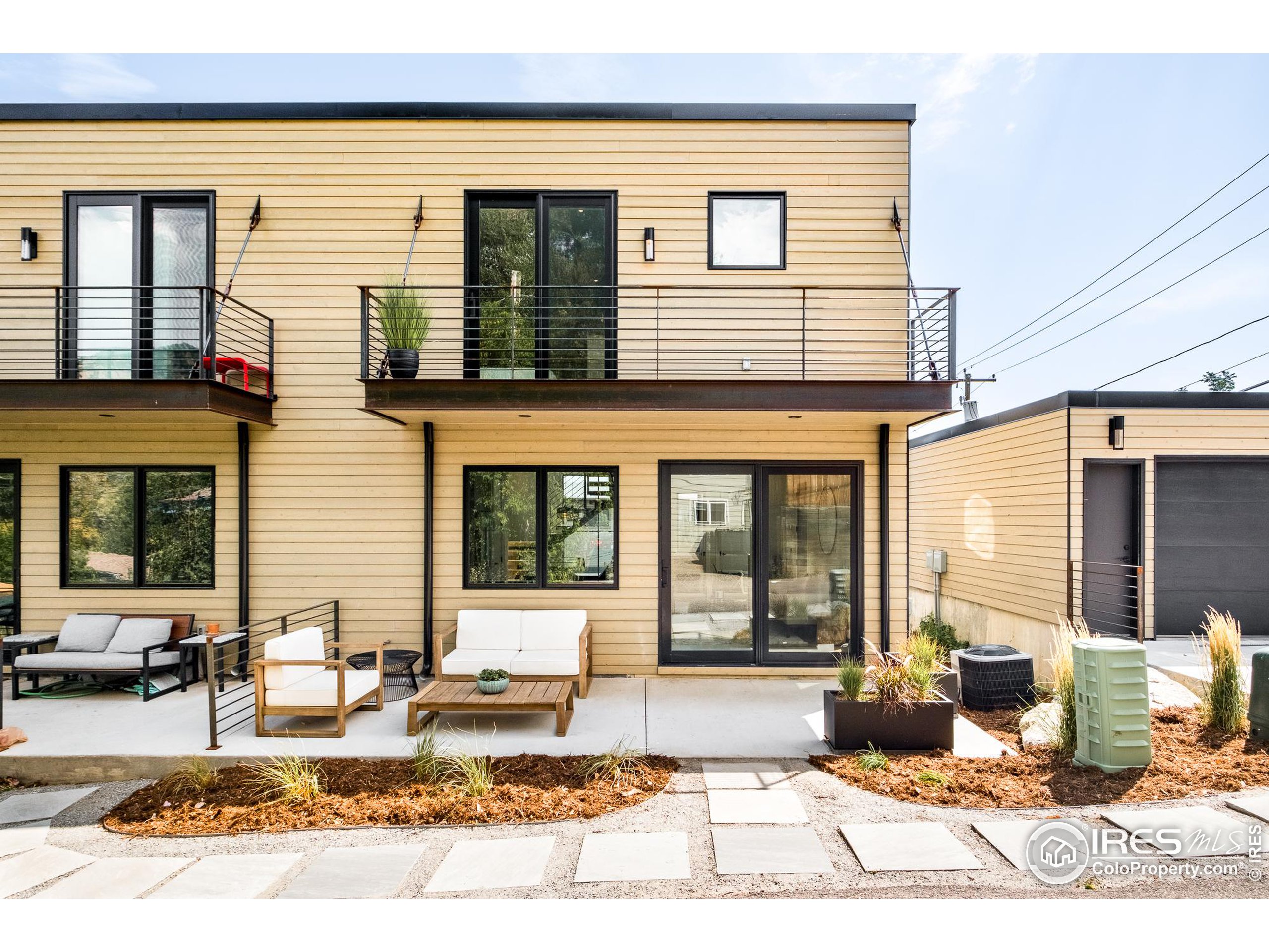 936 North St Unit: B