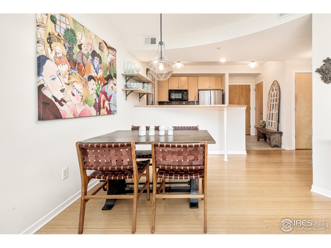 4650 Holiday Dr Unit: 202