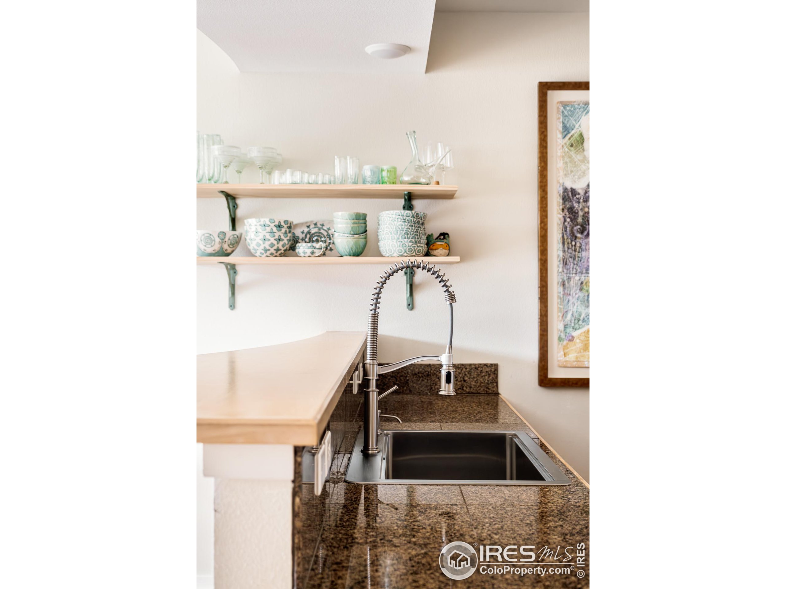 4650 Holiday Dr Unit: 202