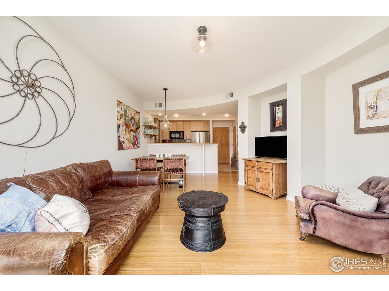 4650 Holiday Dr Unit: 202