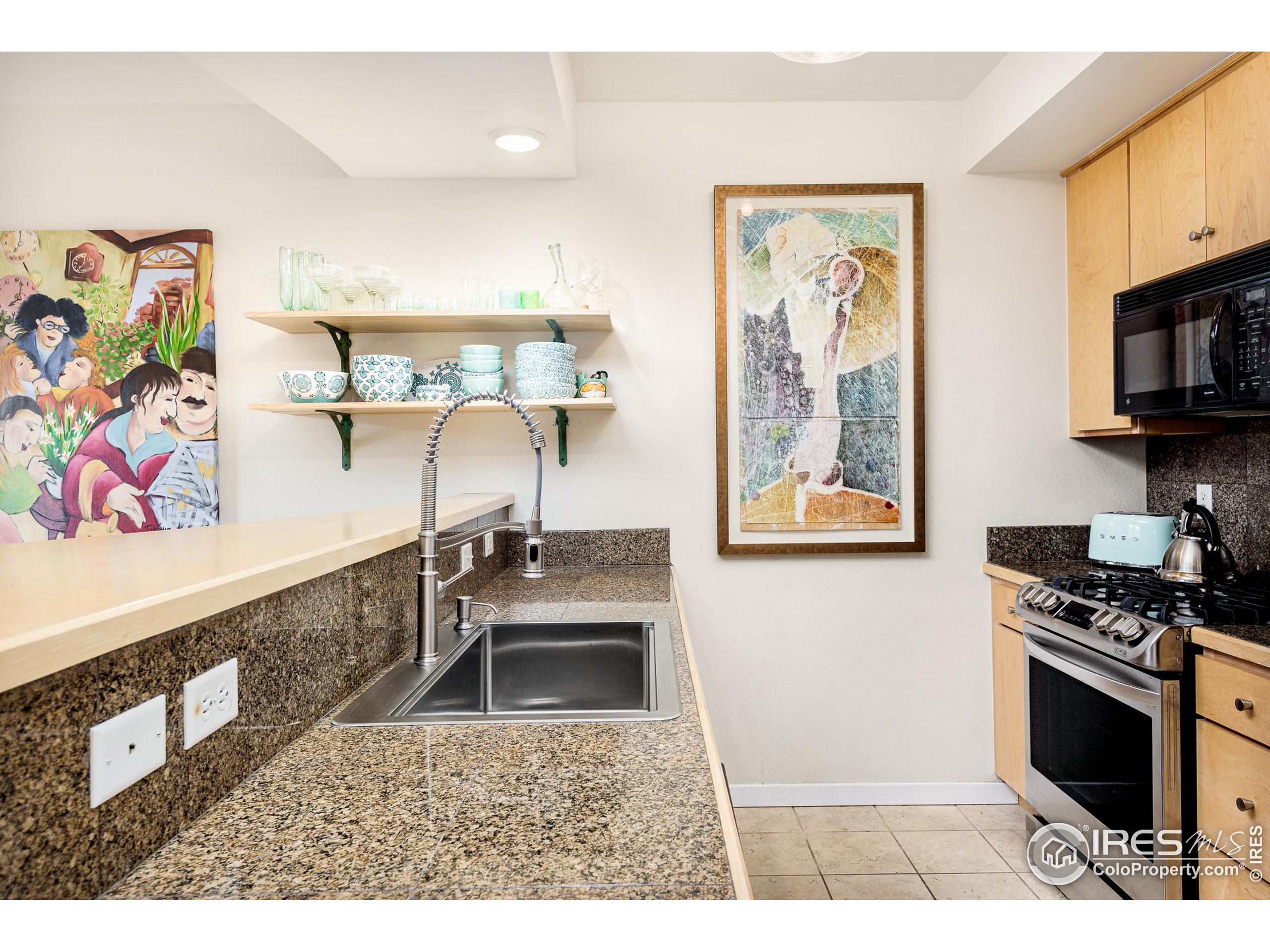 4650 Holiday Dr Unit: 202