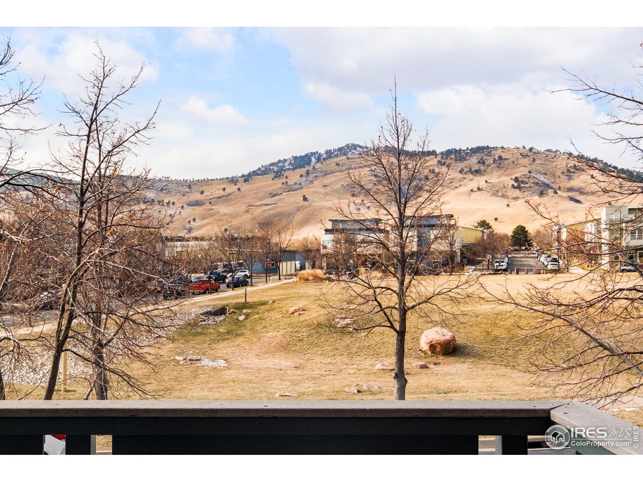 4650 Holiday Dr Unit: 202