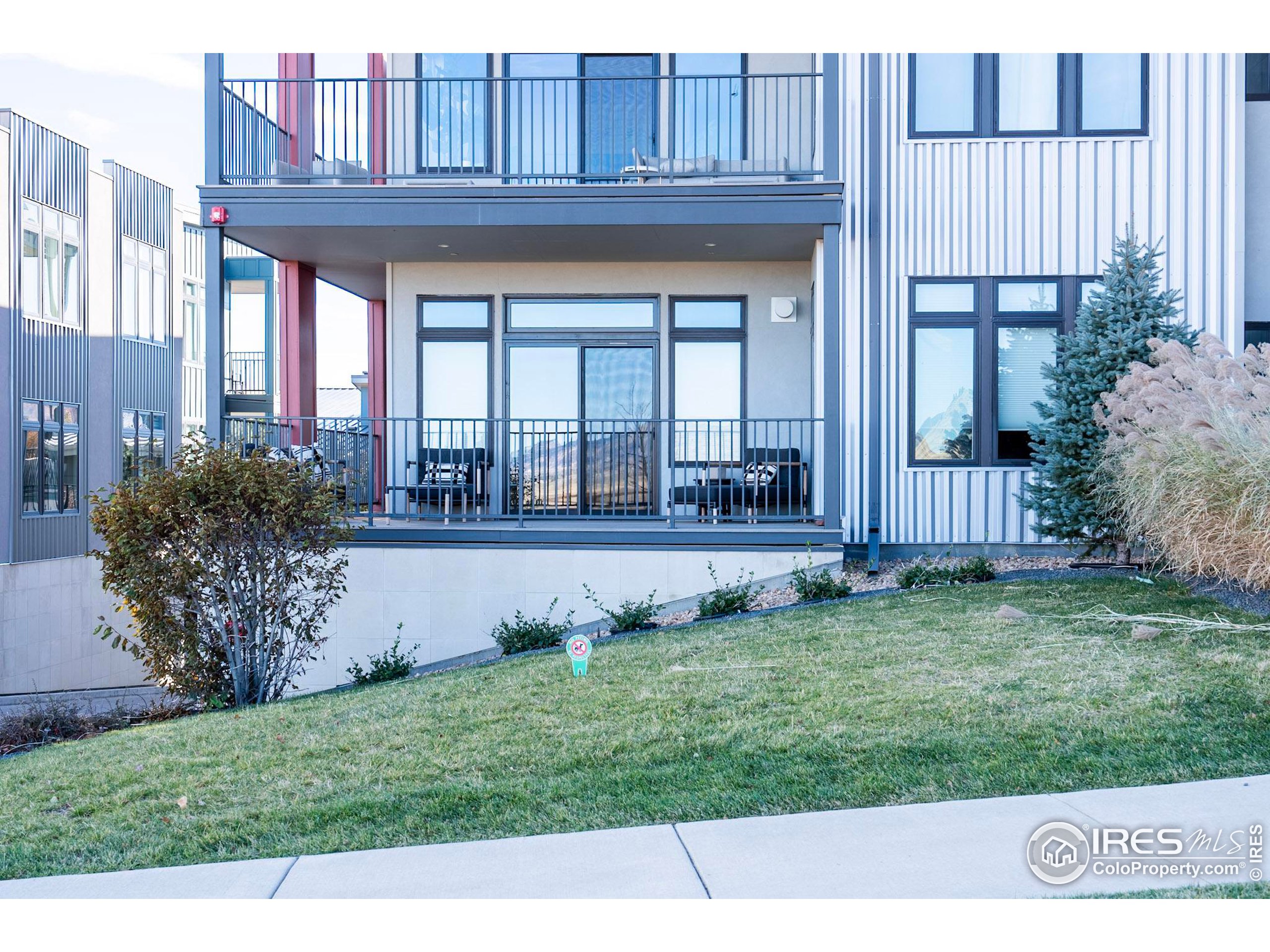 630 Terrace Ave Unit: D