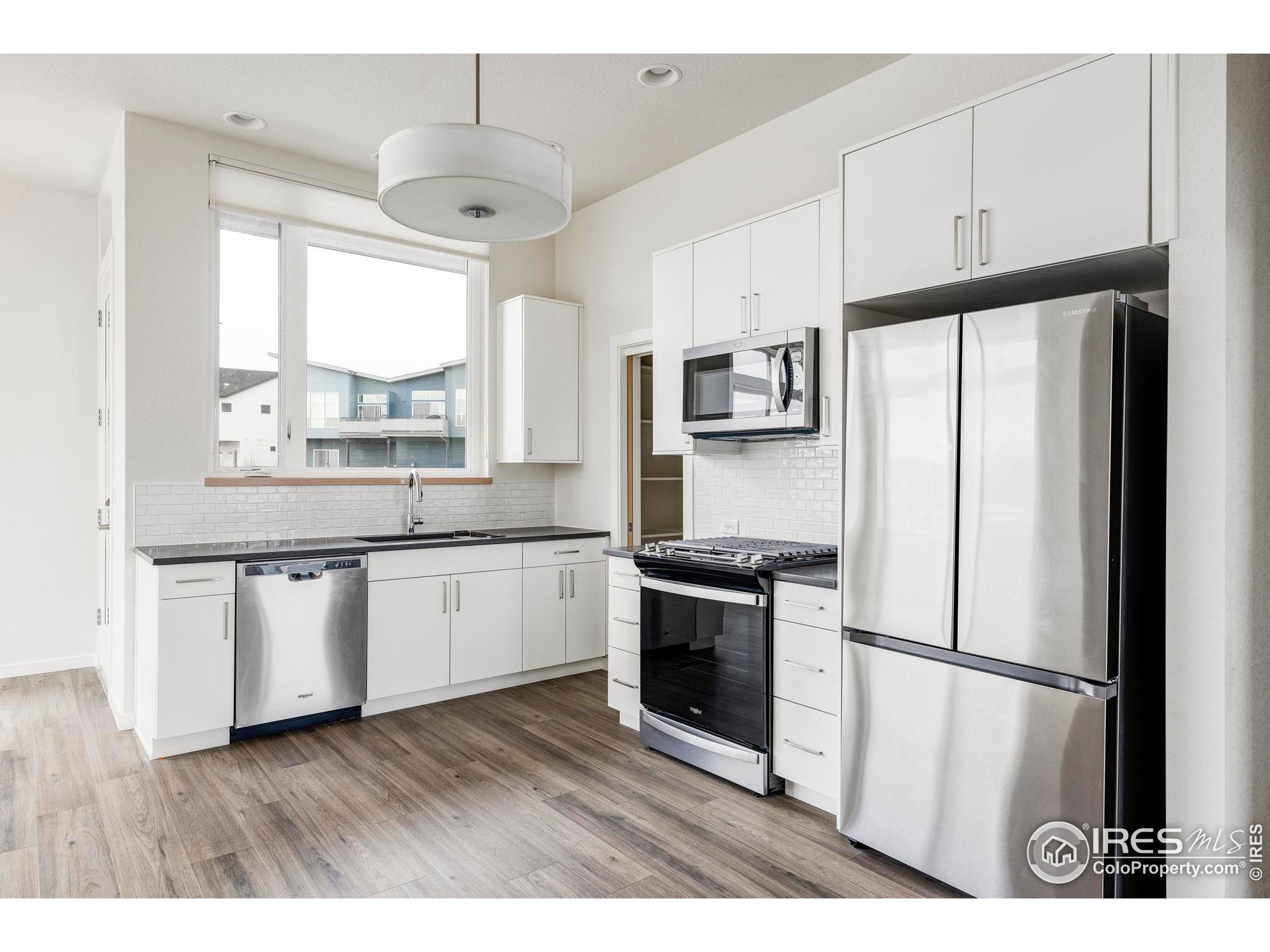 928 Cimarron Dr Unit: D