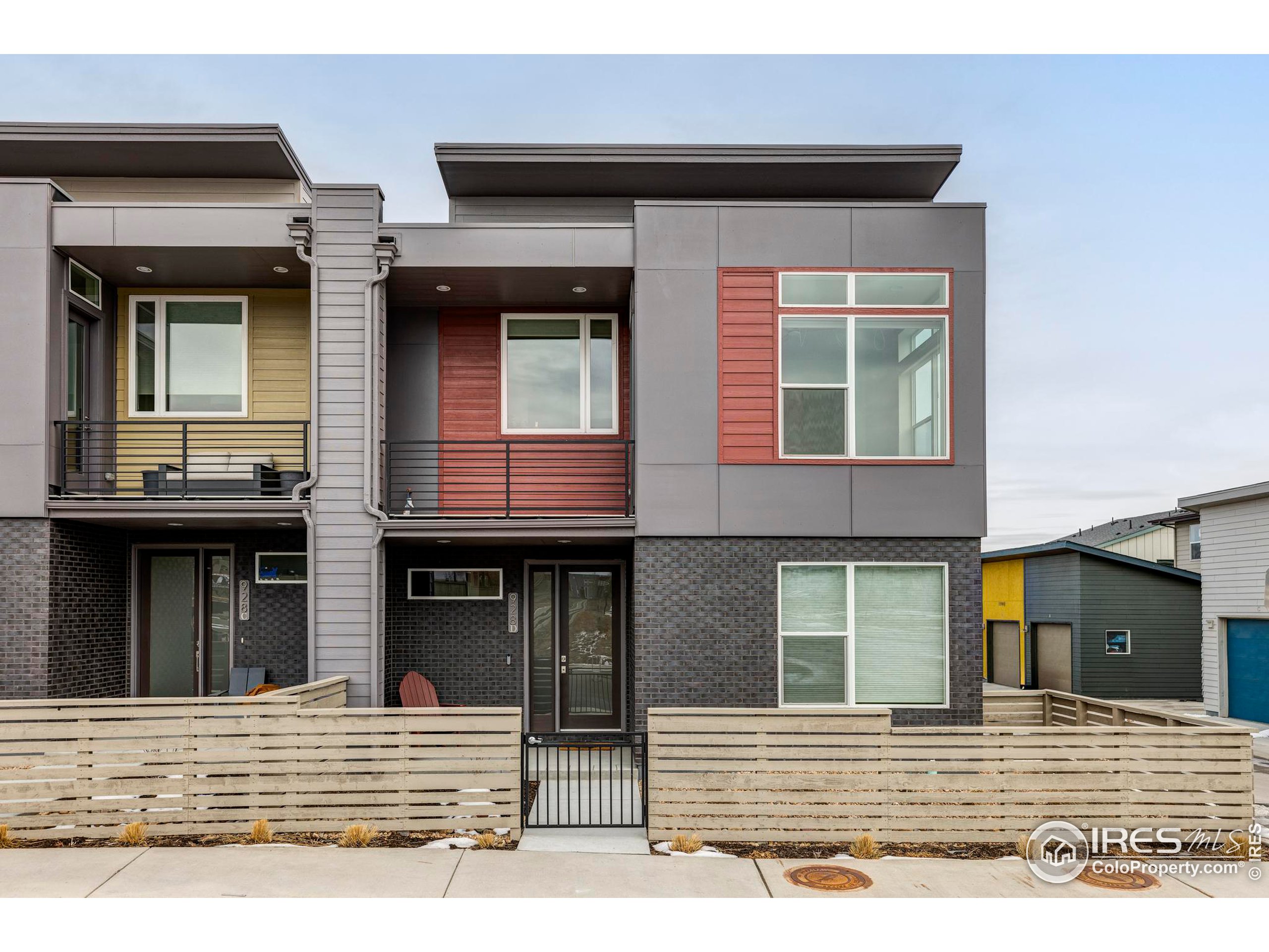 928 Cimarron Dr Unit: D