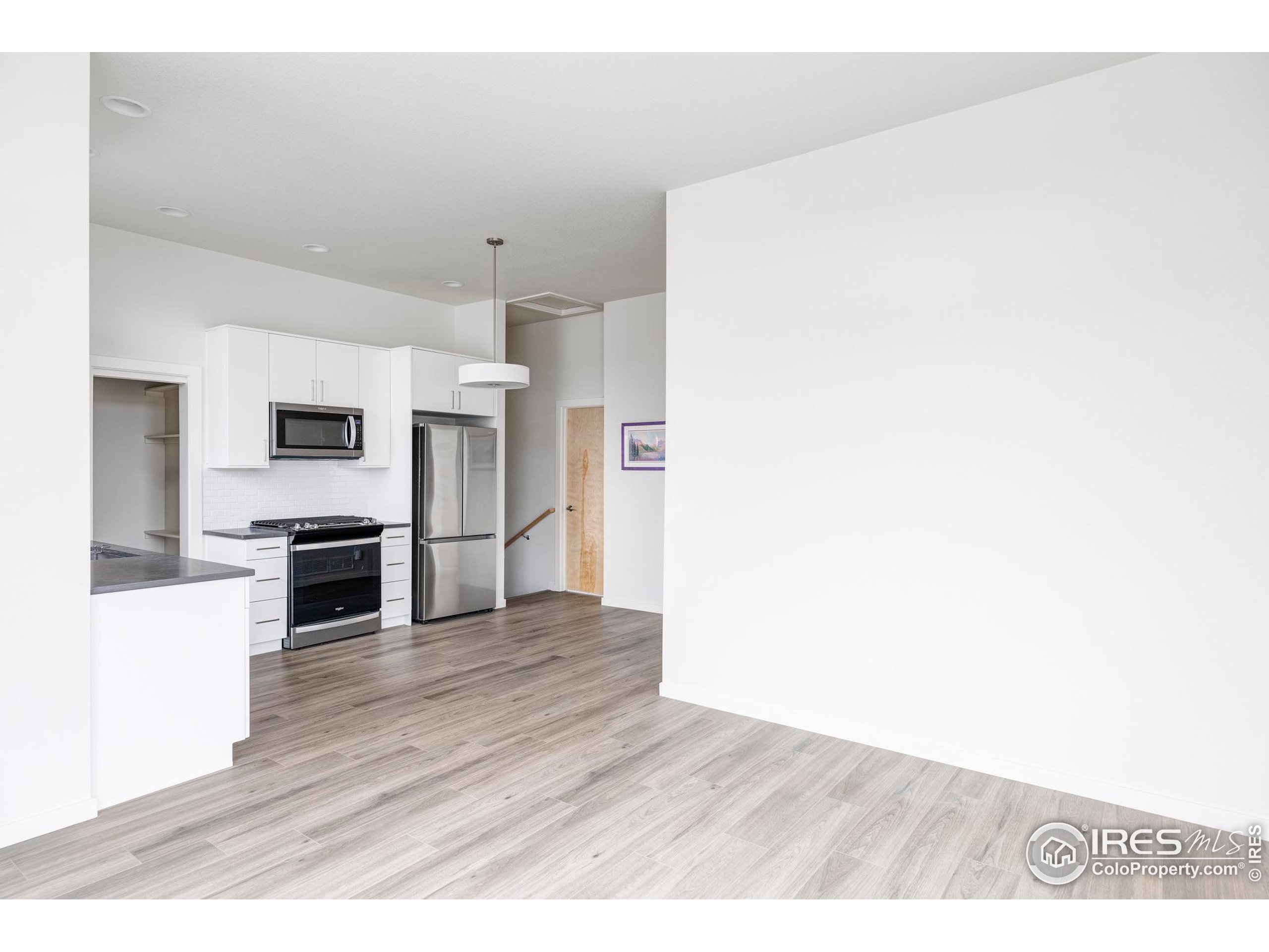 928 Cimarron Dr Unit: D