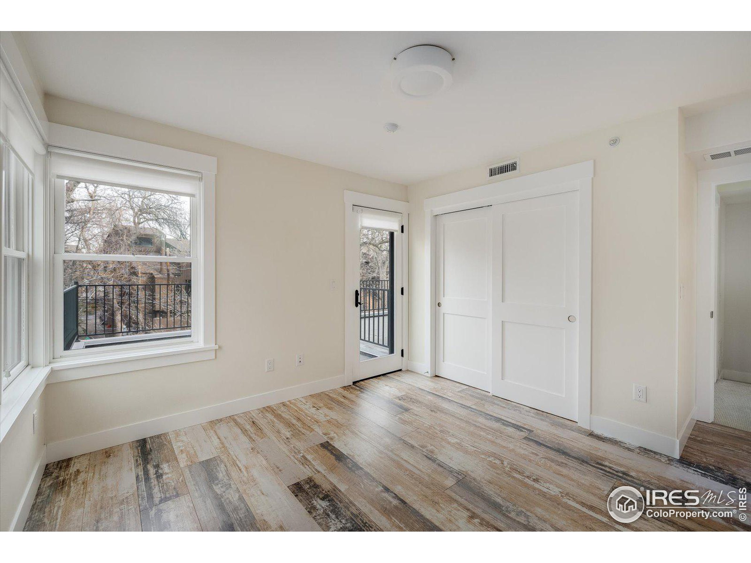 2056 Walnut St Unit: B