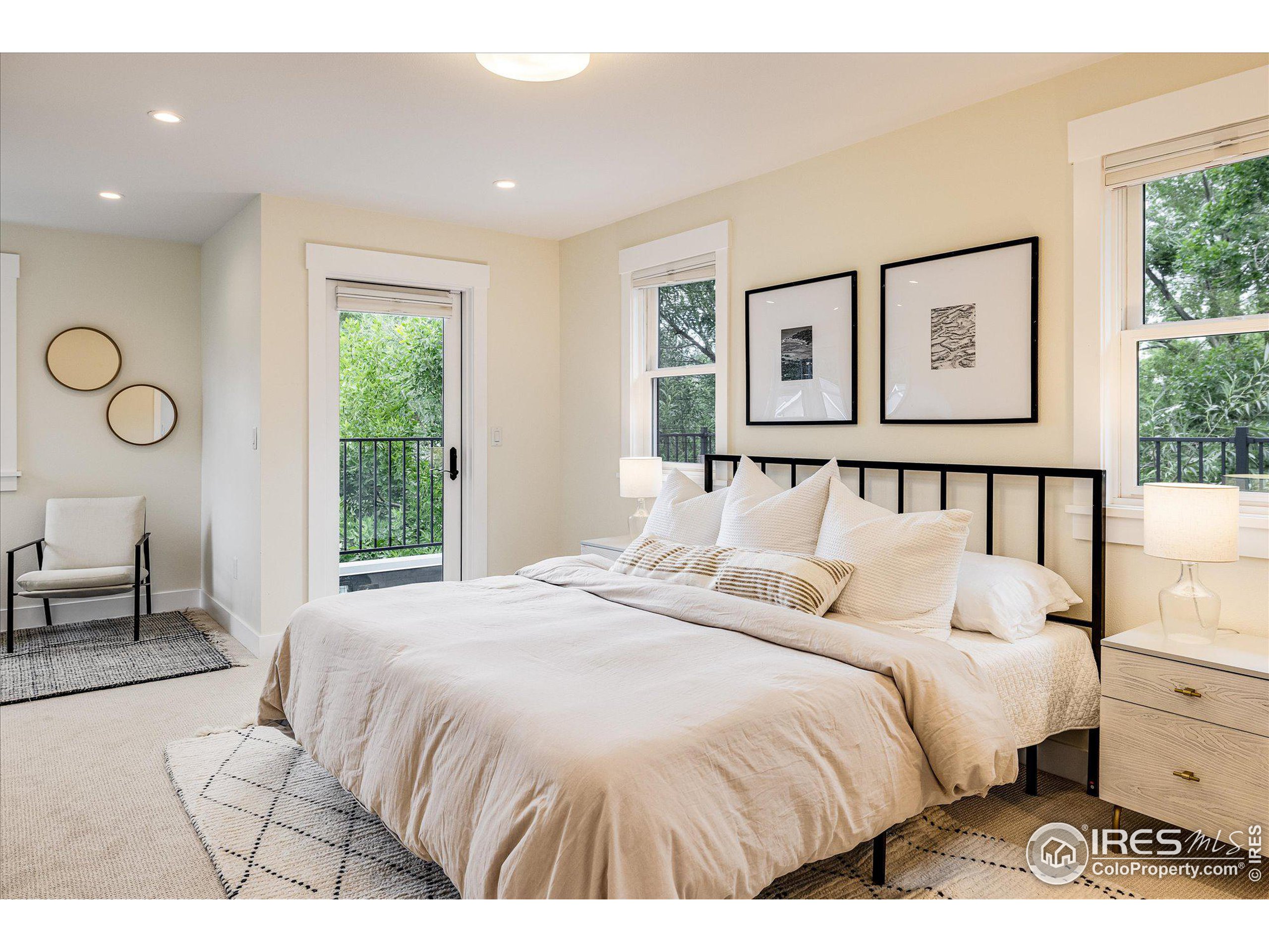 2056 Walnut St Unit: B