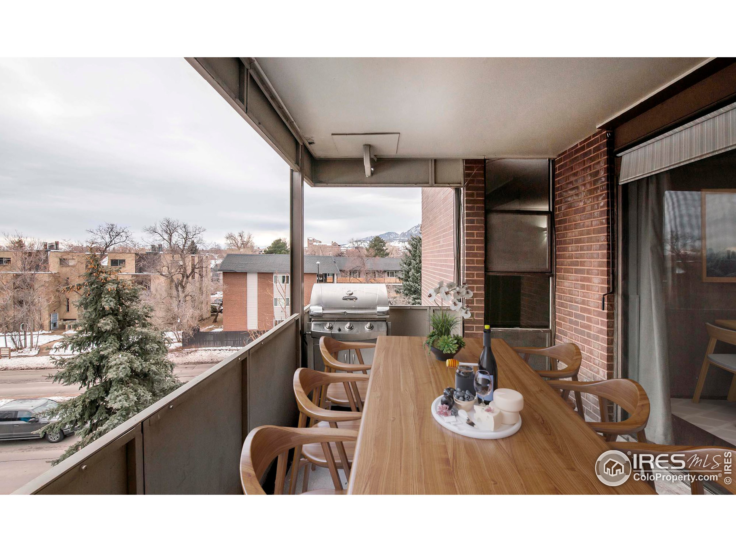 2227 Canyon Blvd Unit: 401A