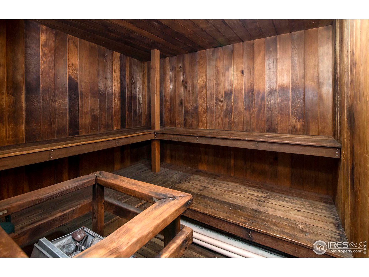 2227 Canyon Blvd Unit: 401A