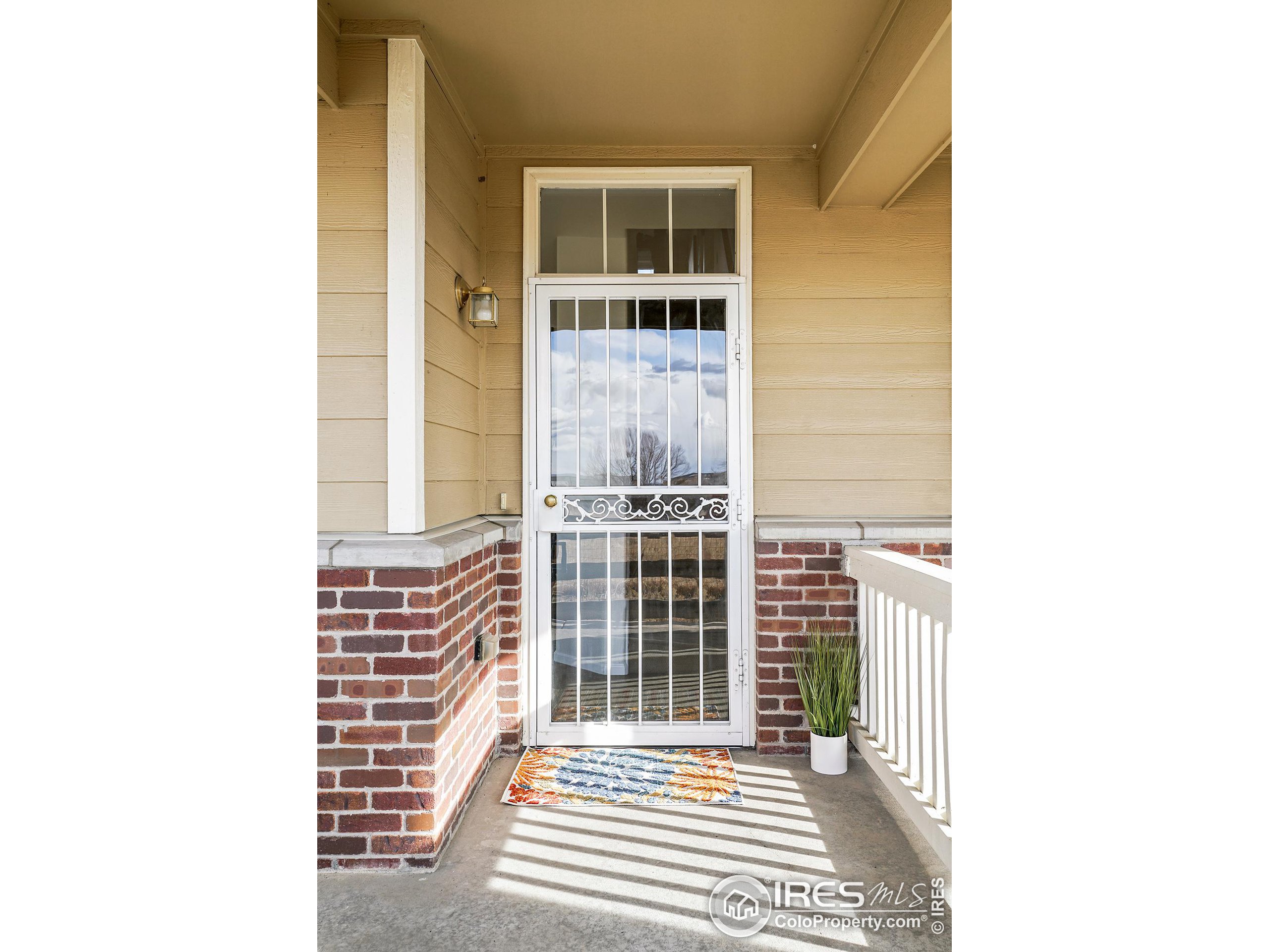 15902 E Geddes Ln Unit: 51