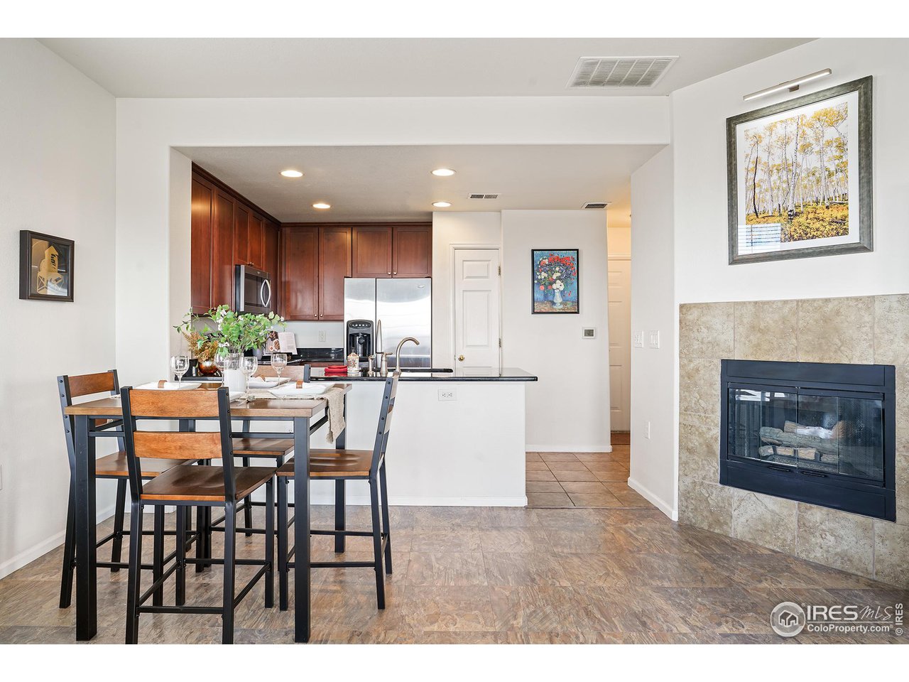 15902 E Geddes Ln Unit: 51