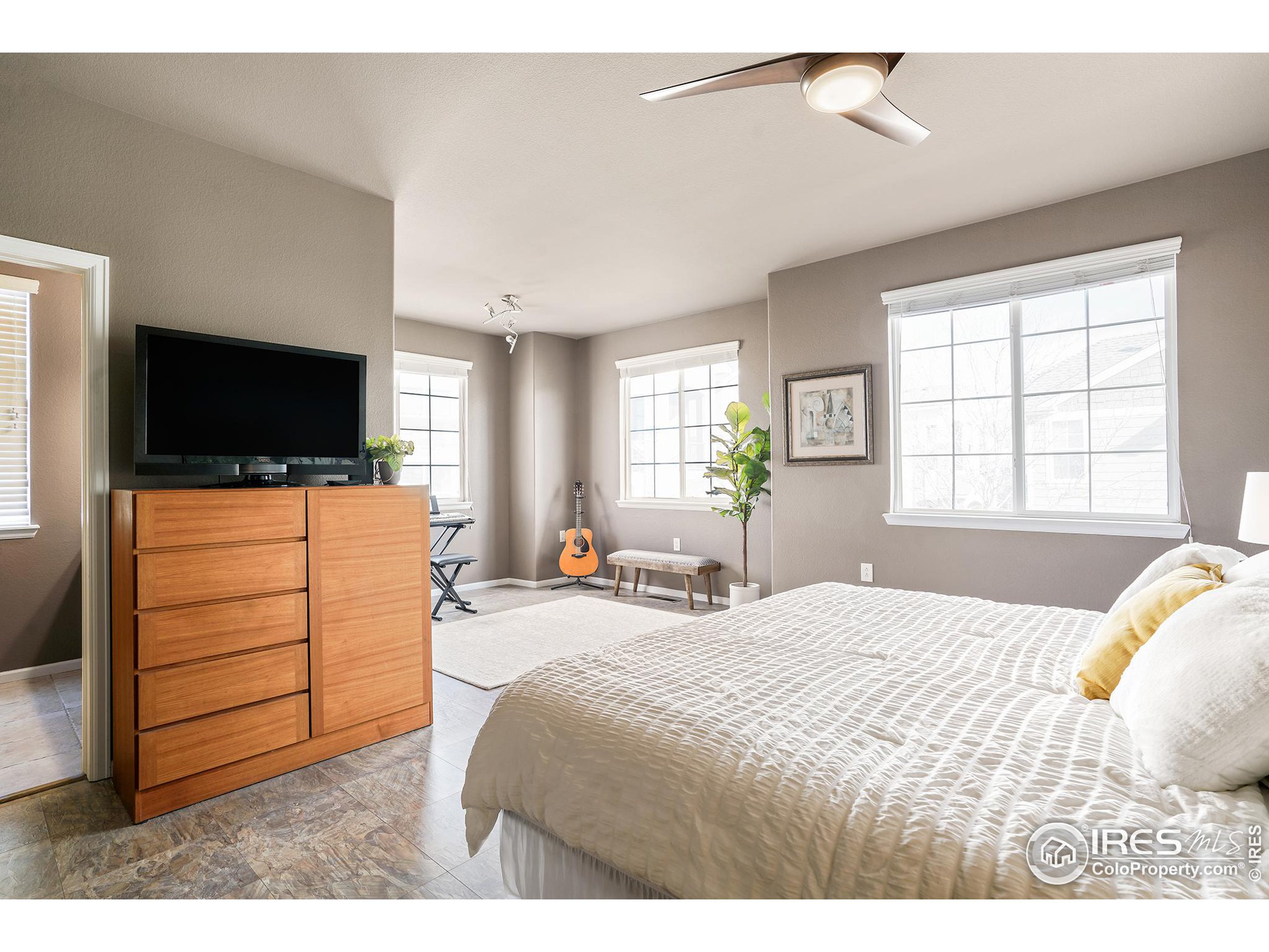 15902 E Geddes Ln Unit: 51