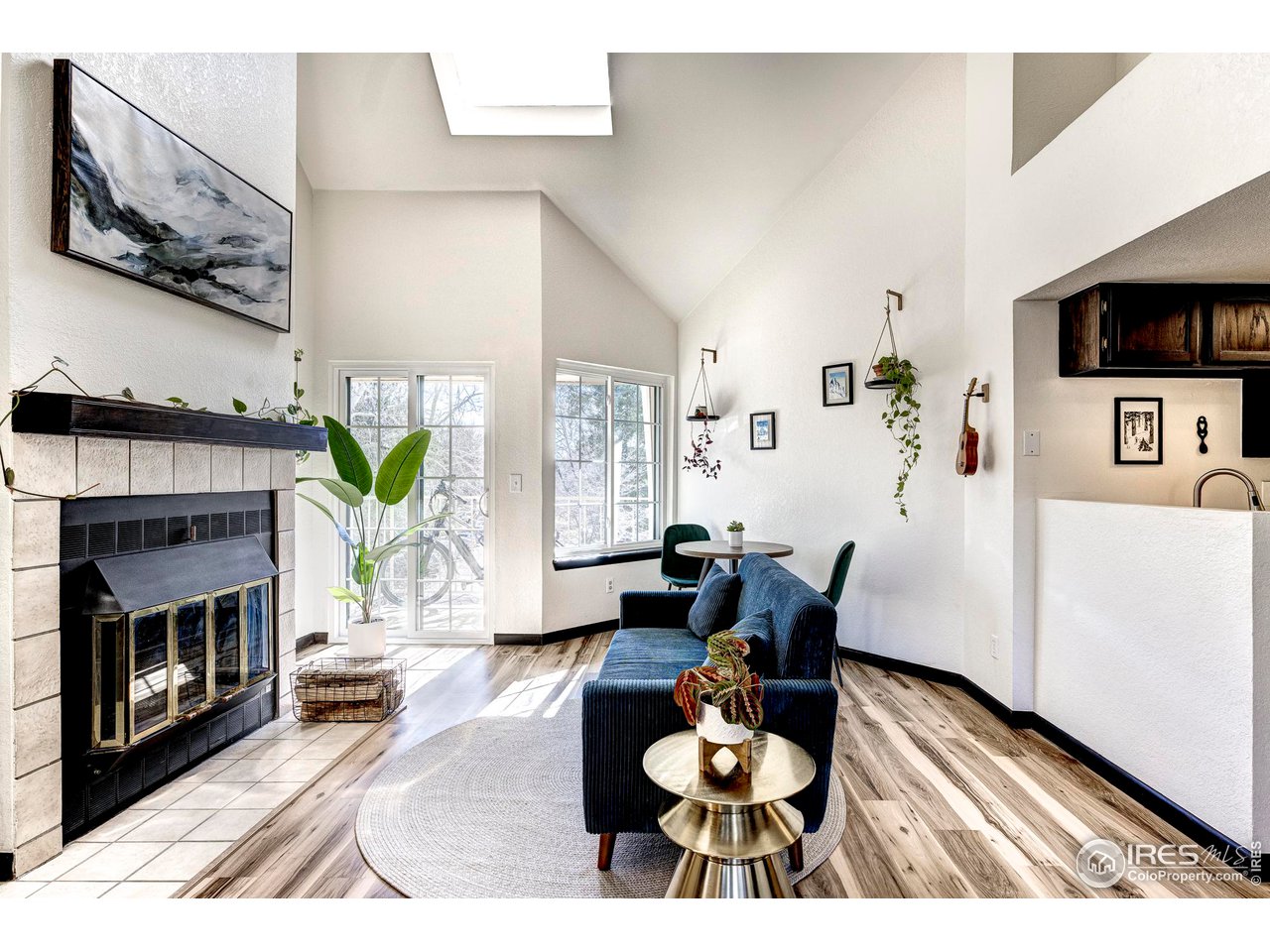 5950 Gunbarrel Ave C