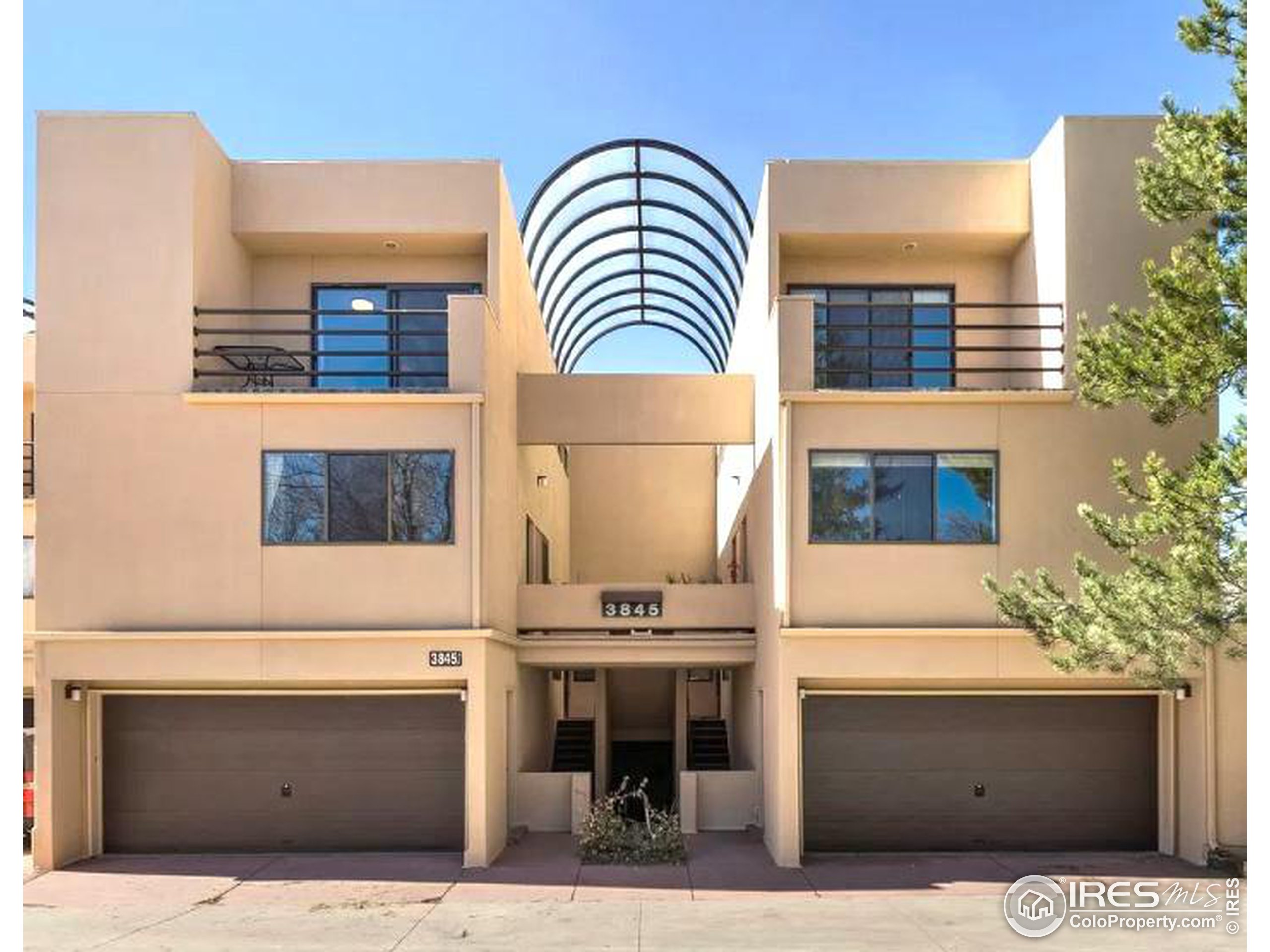 3845 Northbrook Dr F