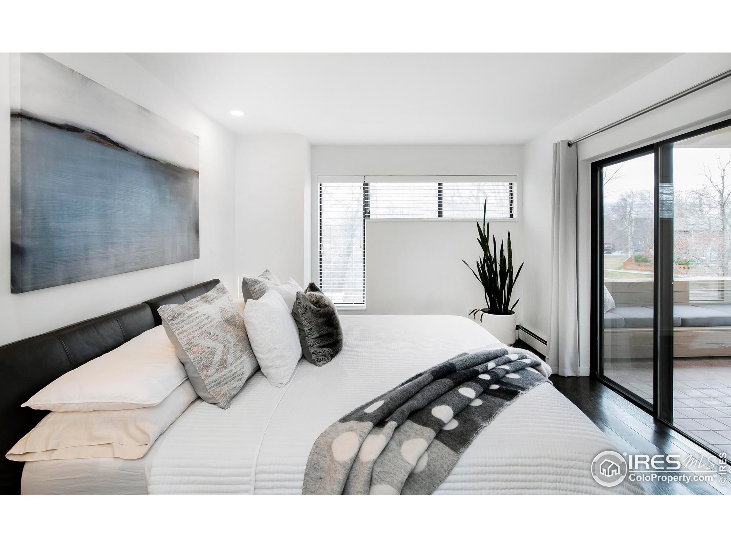 3845 Northbrook Dr F