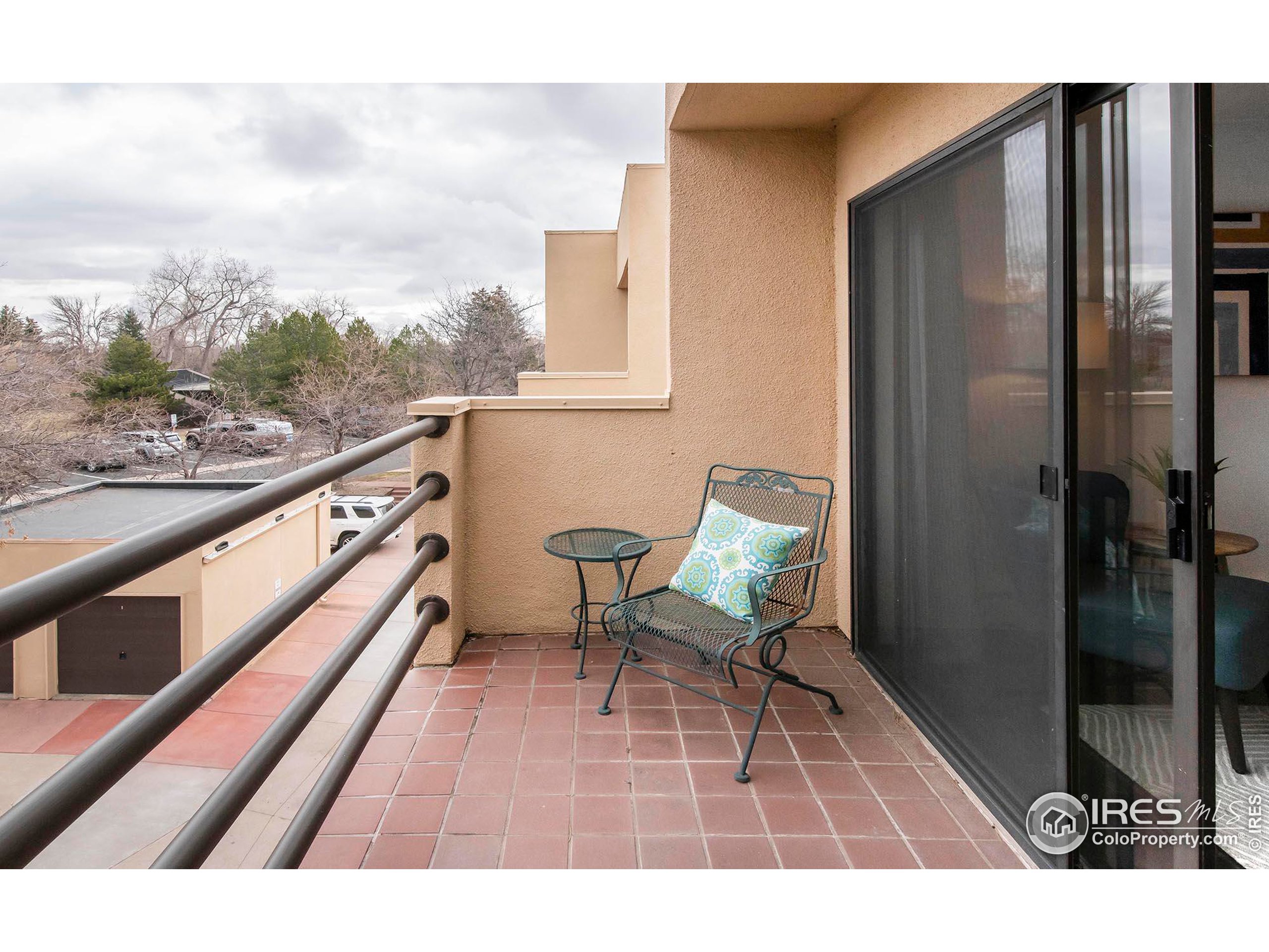 3845 Northbrook Dr F